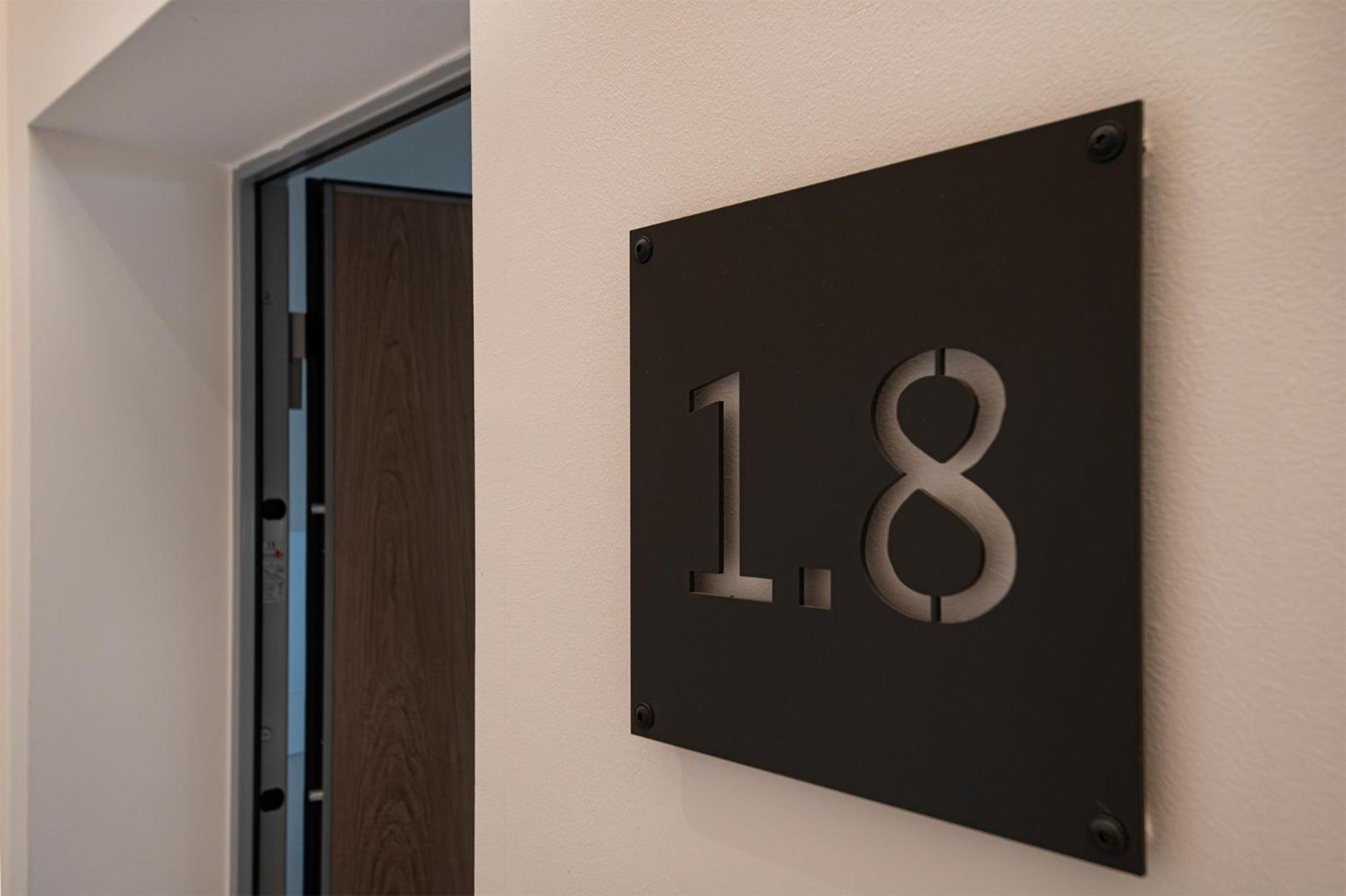 Ideal Rent - Lucini 19 *