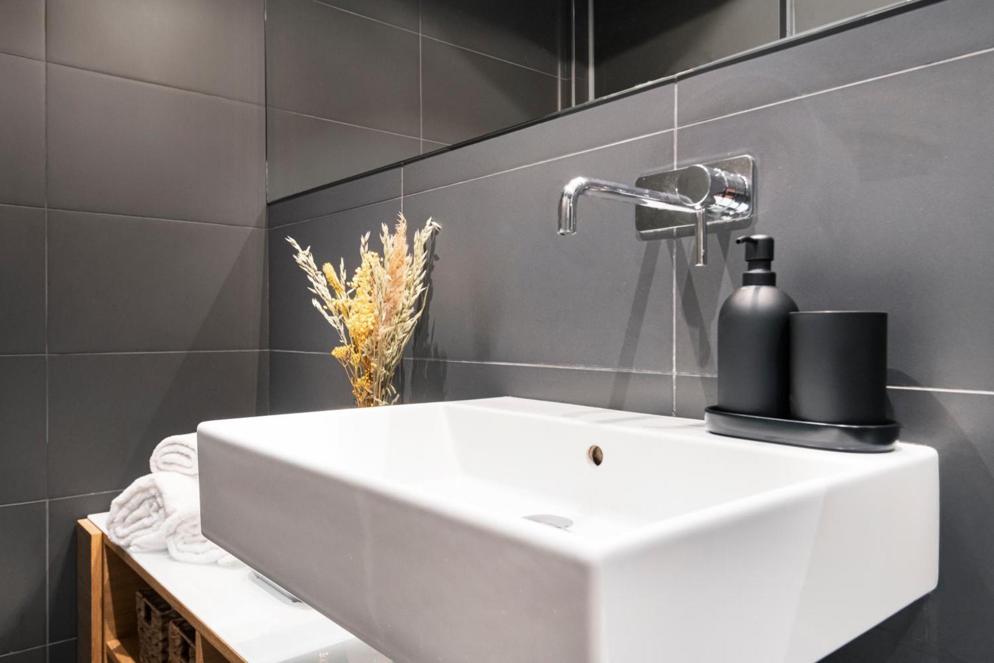Easylife - Confortevole In Bocconi Apartamento Milão