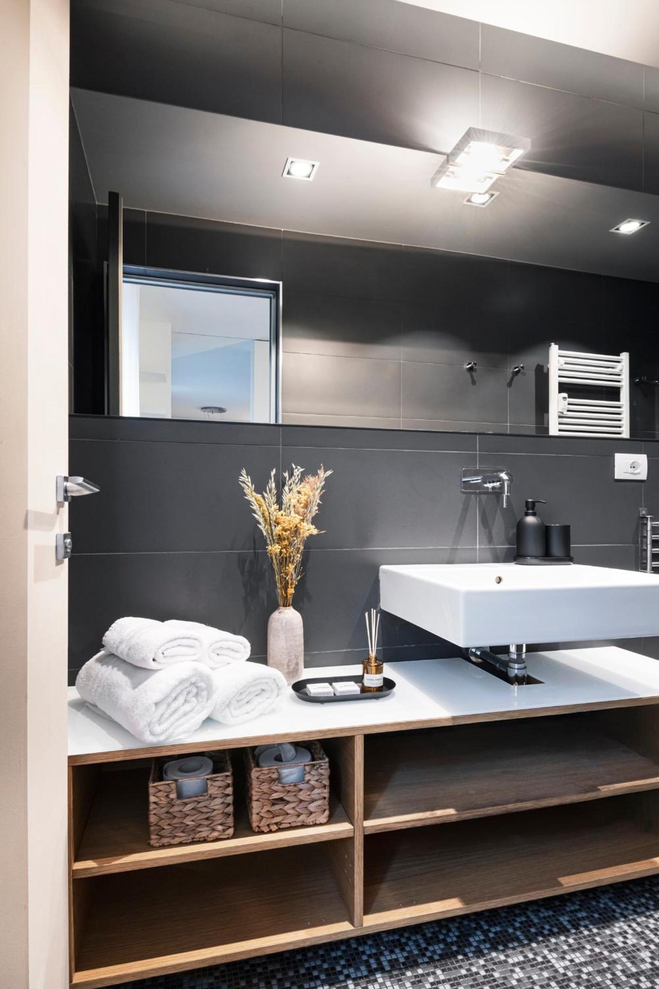 Easylife - Confortevole In Bocconi Apartamento Milão