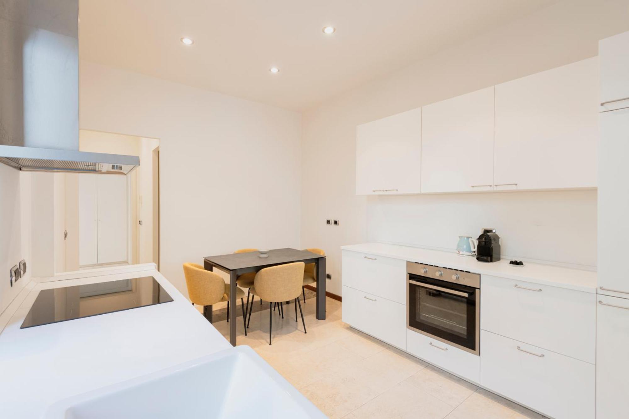 Relstay - Montenapoleone * Mailand
