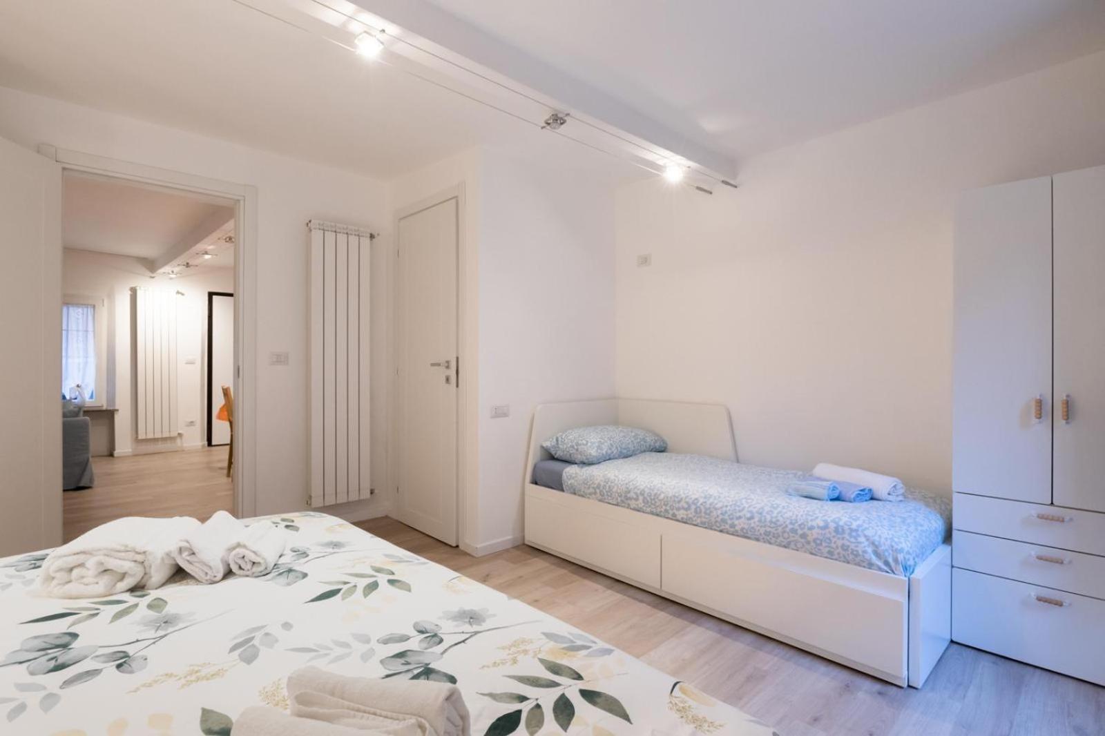 Apartment Ortica Street Linate E San Raffaele *