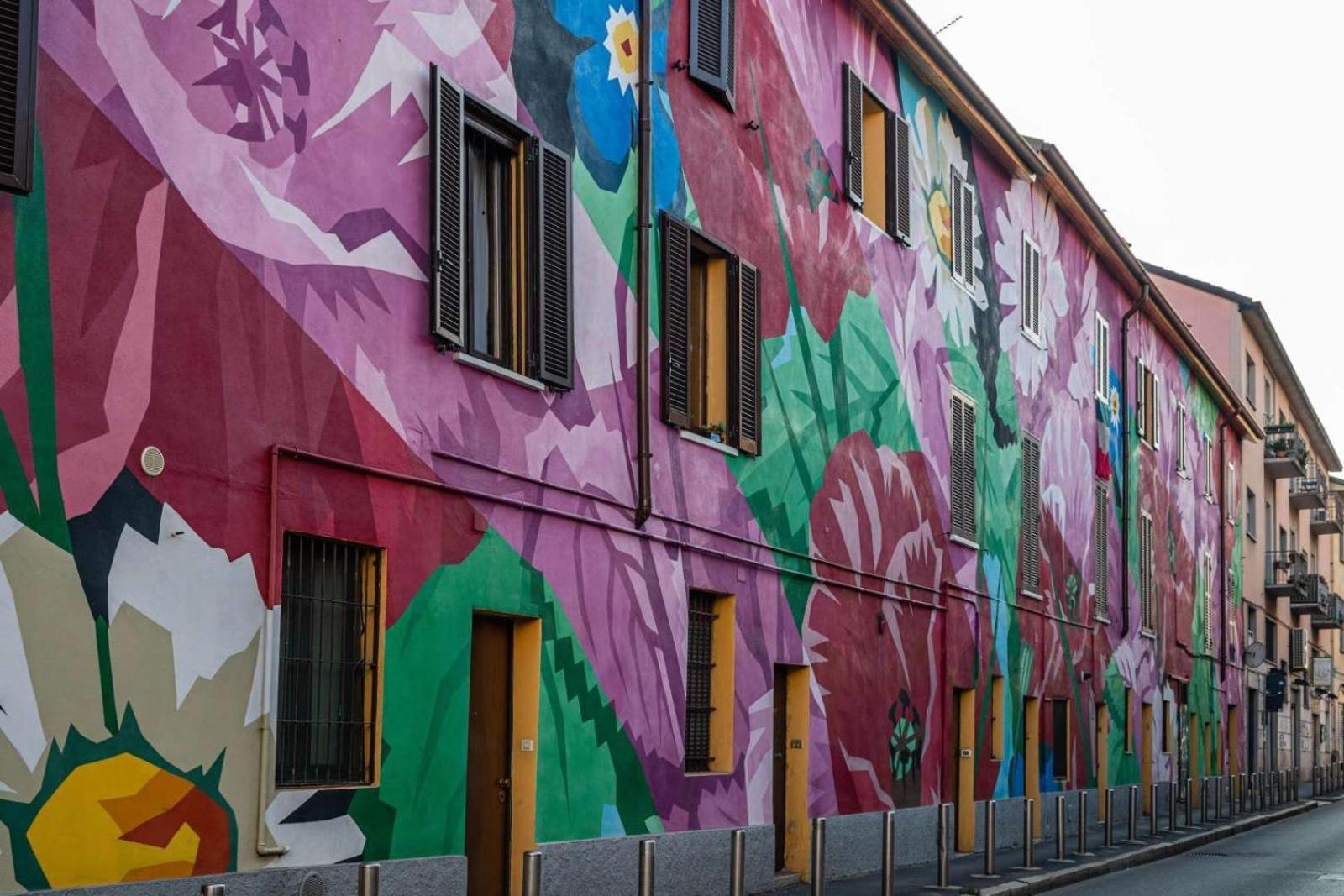 Ortica Street Linate E San Raffaele Apartment *