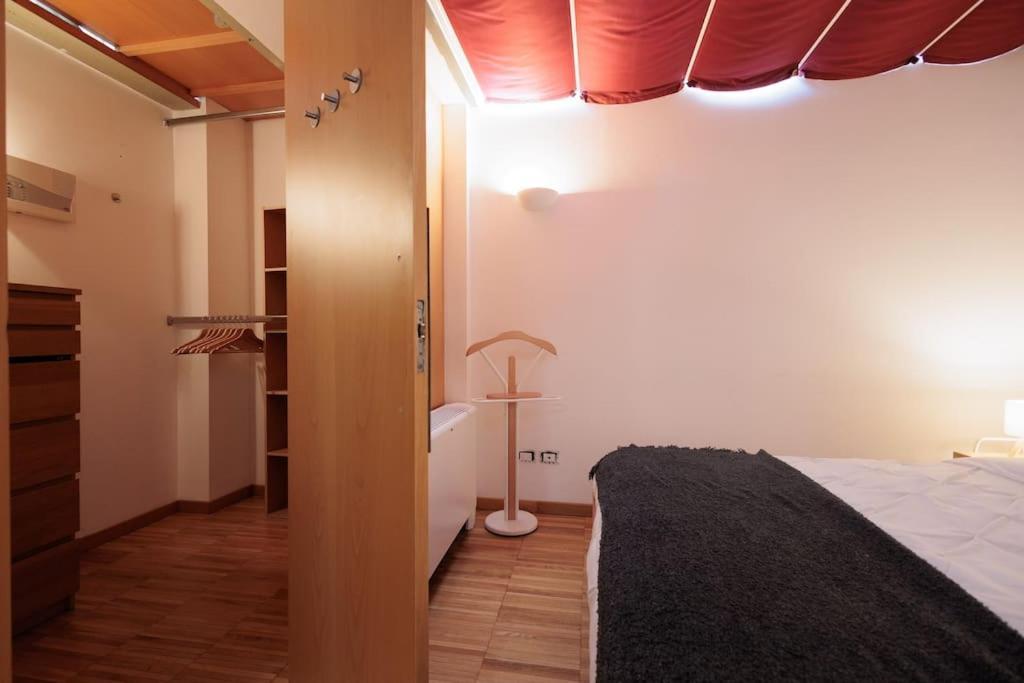 Apartment Urban House - Bright House Navigli Center *