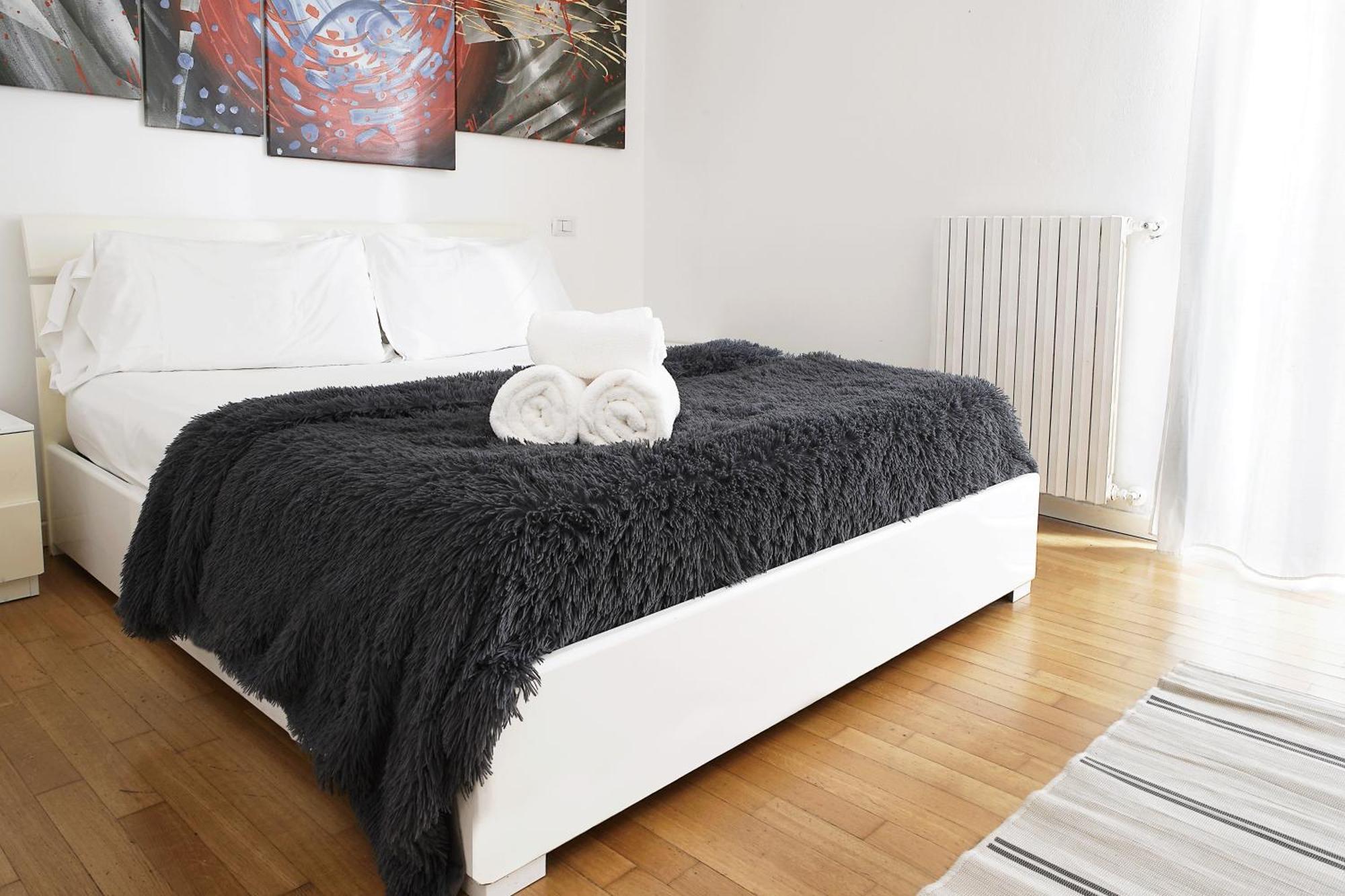 Apartment Bilocale Zona 200metri Da Stazione