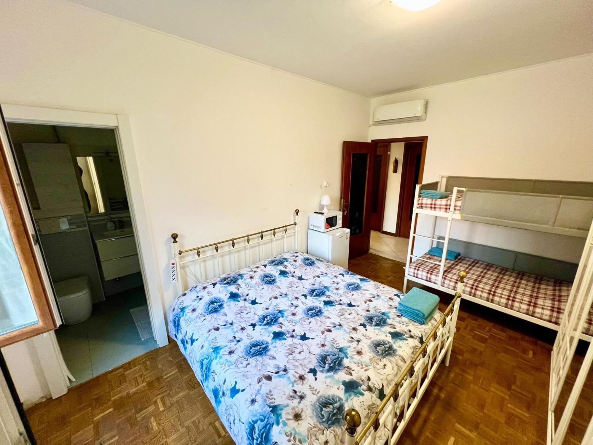 Gigli, Con Cucina In Comune E Terrazza *