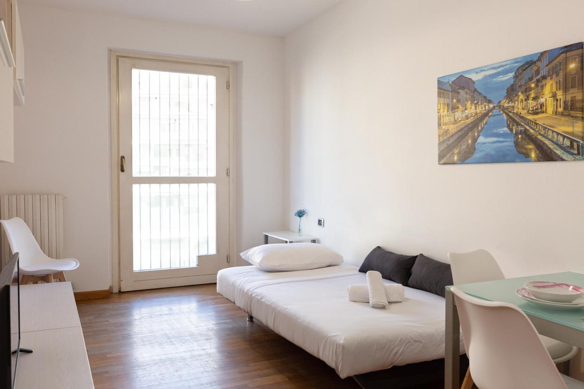 Navigli - New Exclusive House * Mailand