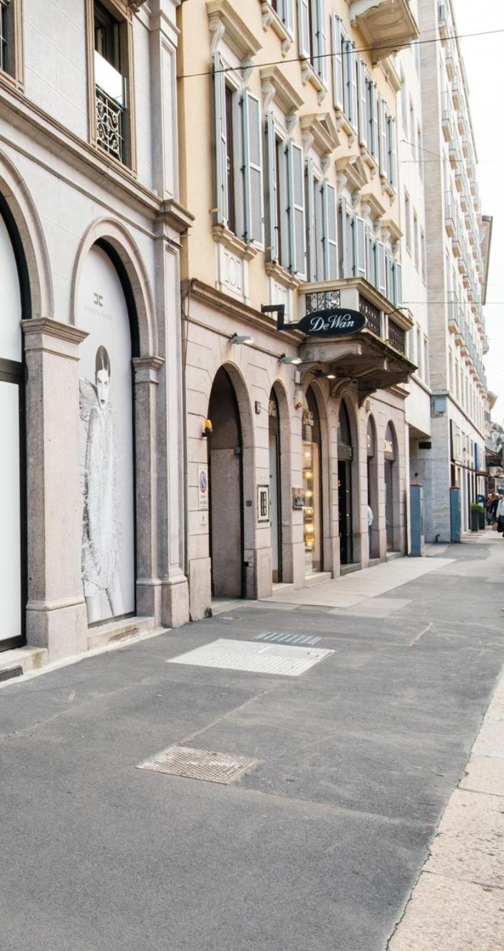 Manzoni 44 * Mailand