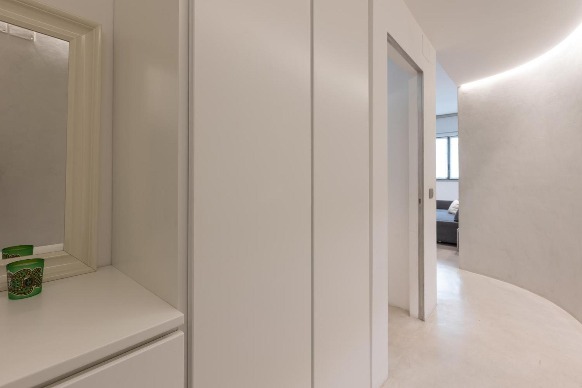 Ampio Bilocale Repubblica - Mirable Pm Apartment *