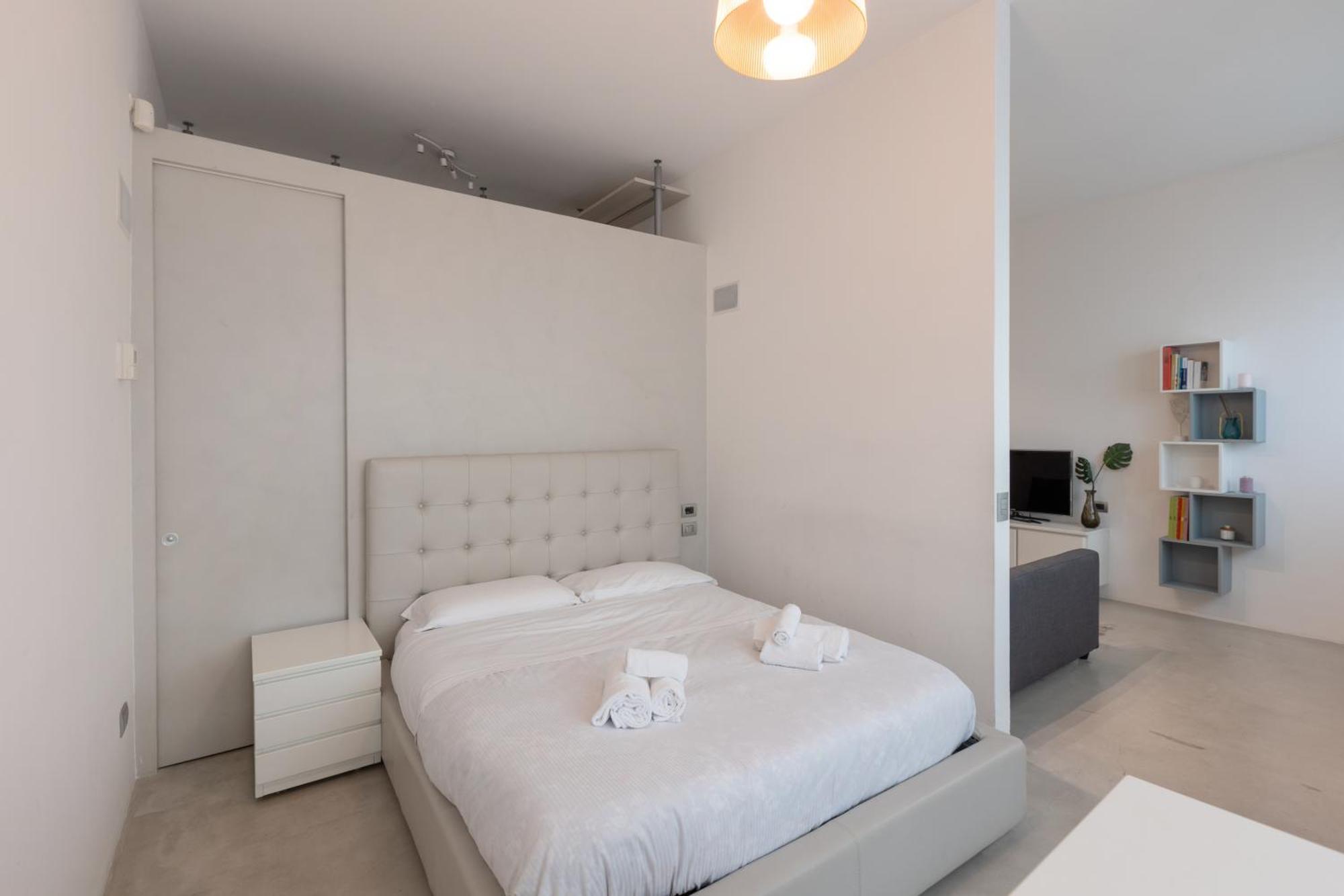 Ampio Bilocale Repubblica - Mirable Pm Apartment Milan
