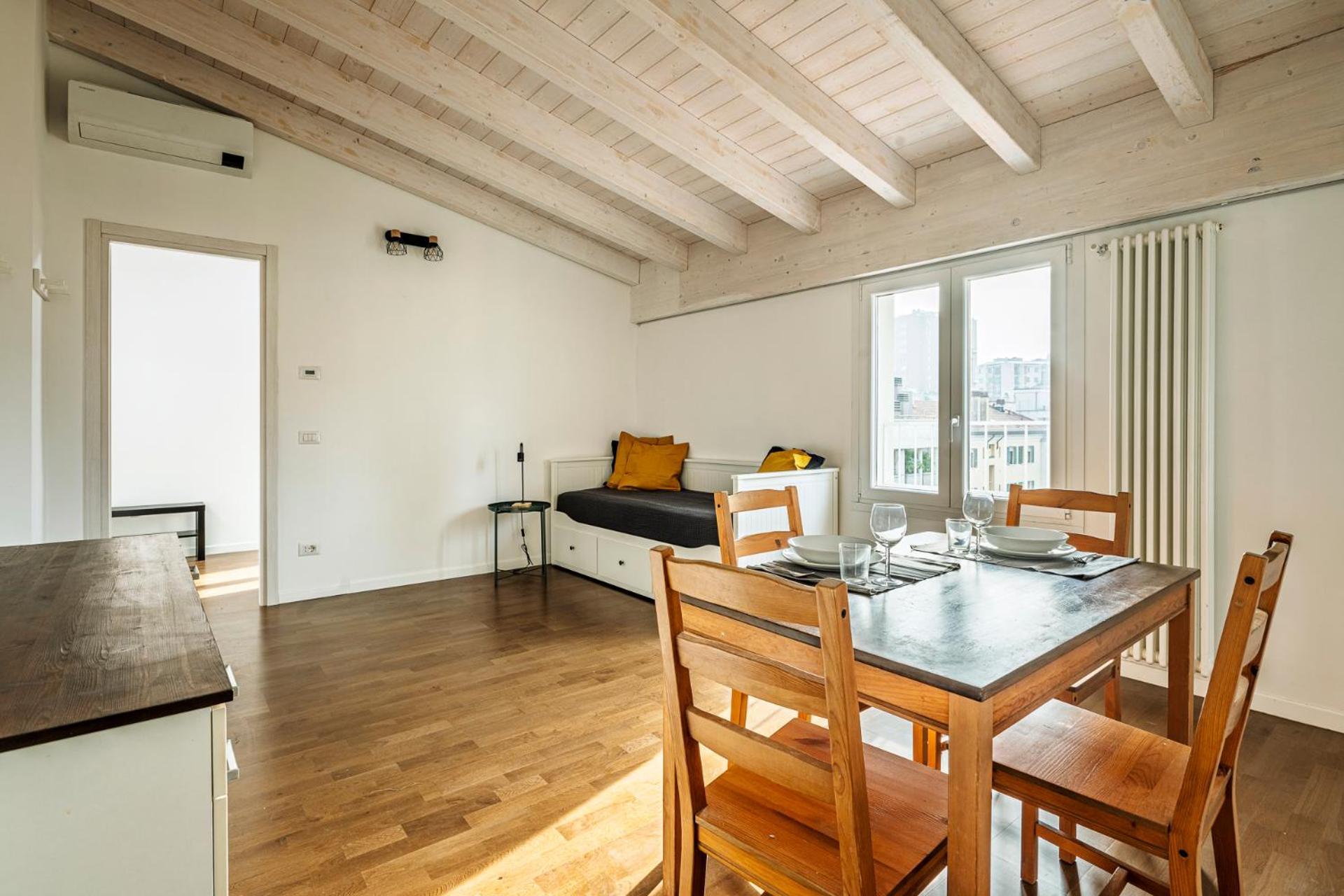 Apartment Luvi - Adda Mailand