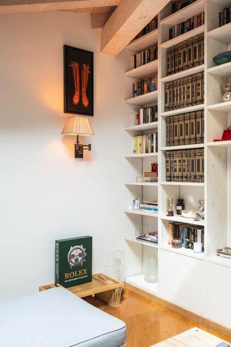 Spacious Loft Onebdroom Fiera Area - Mirable Pm Apartment Mailand