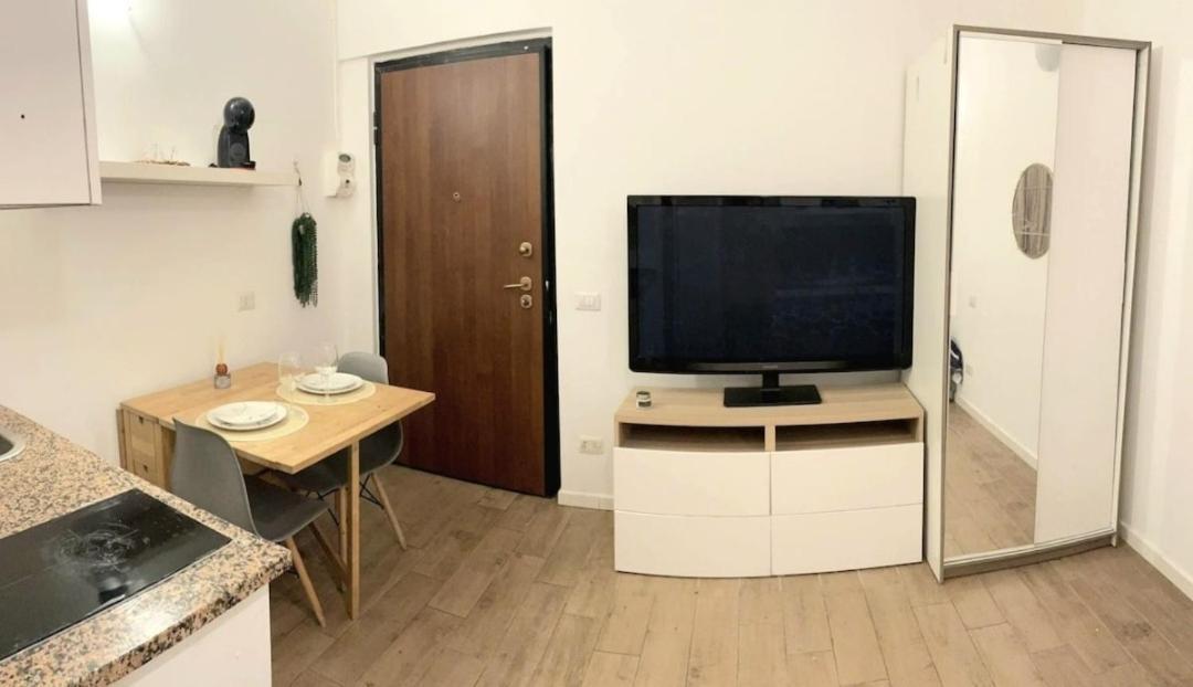 Private And Cute 13min Station Apartment