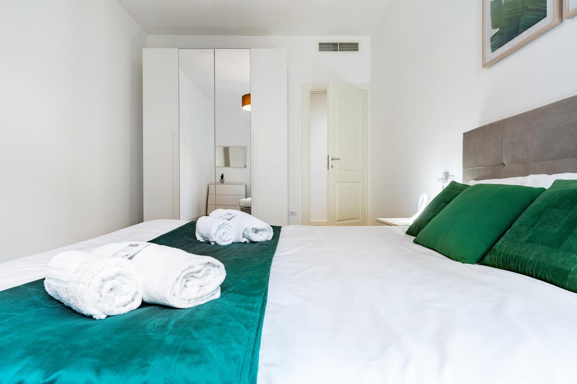 Porta Romana Nuovo Trilocale Wifi E Ac Apartment Milan