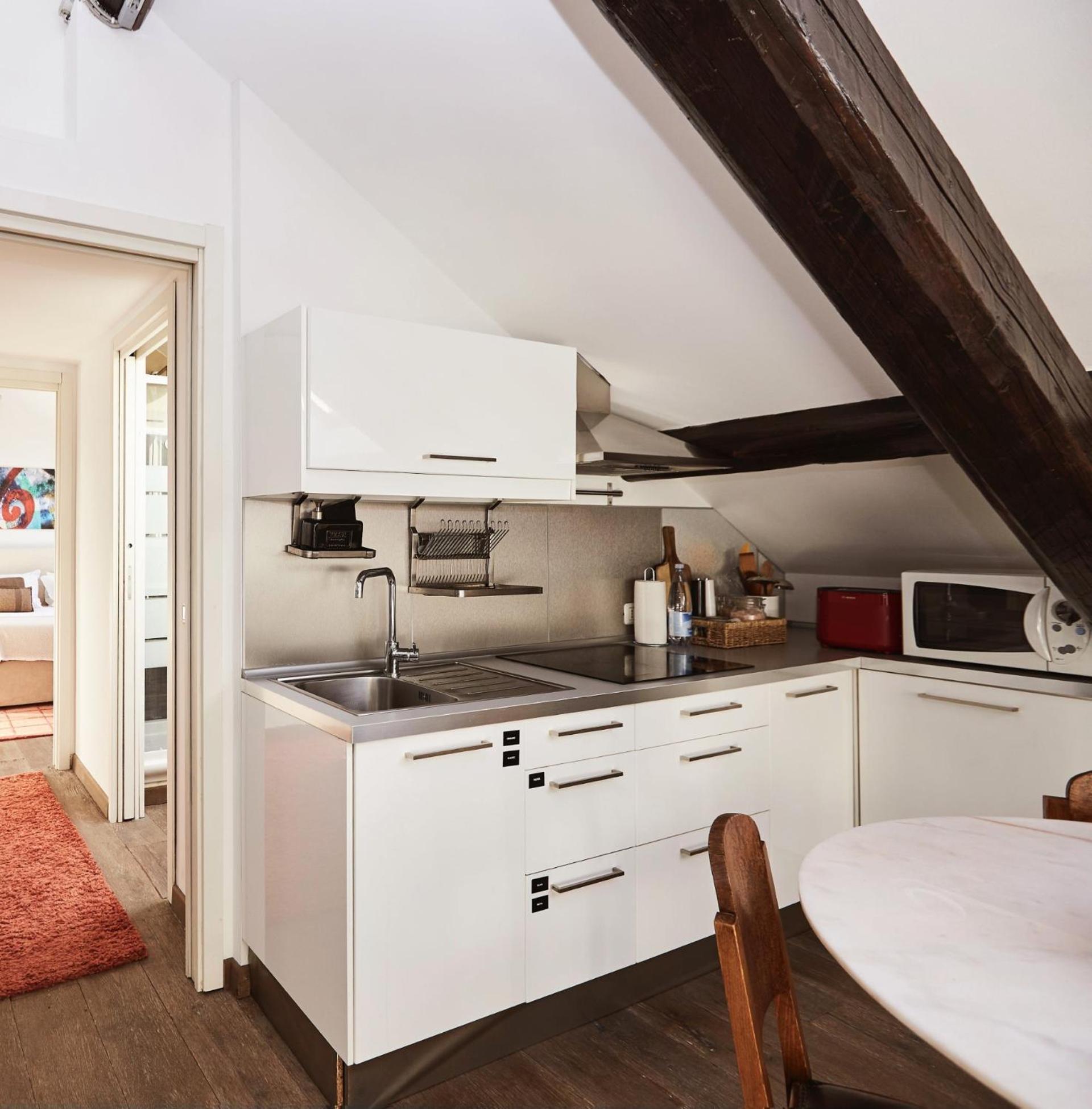Apartment Under The Stars, Life Milano, Corso Sempione