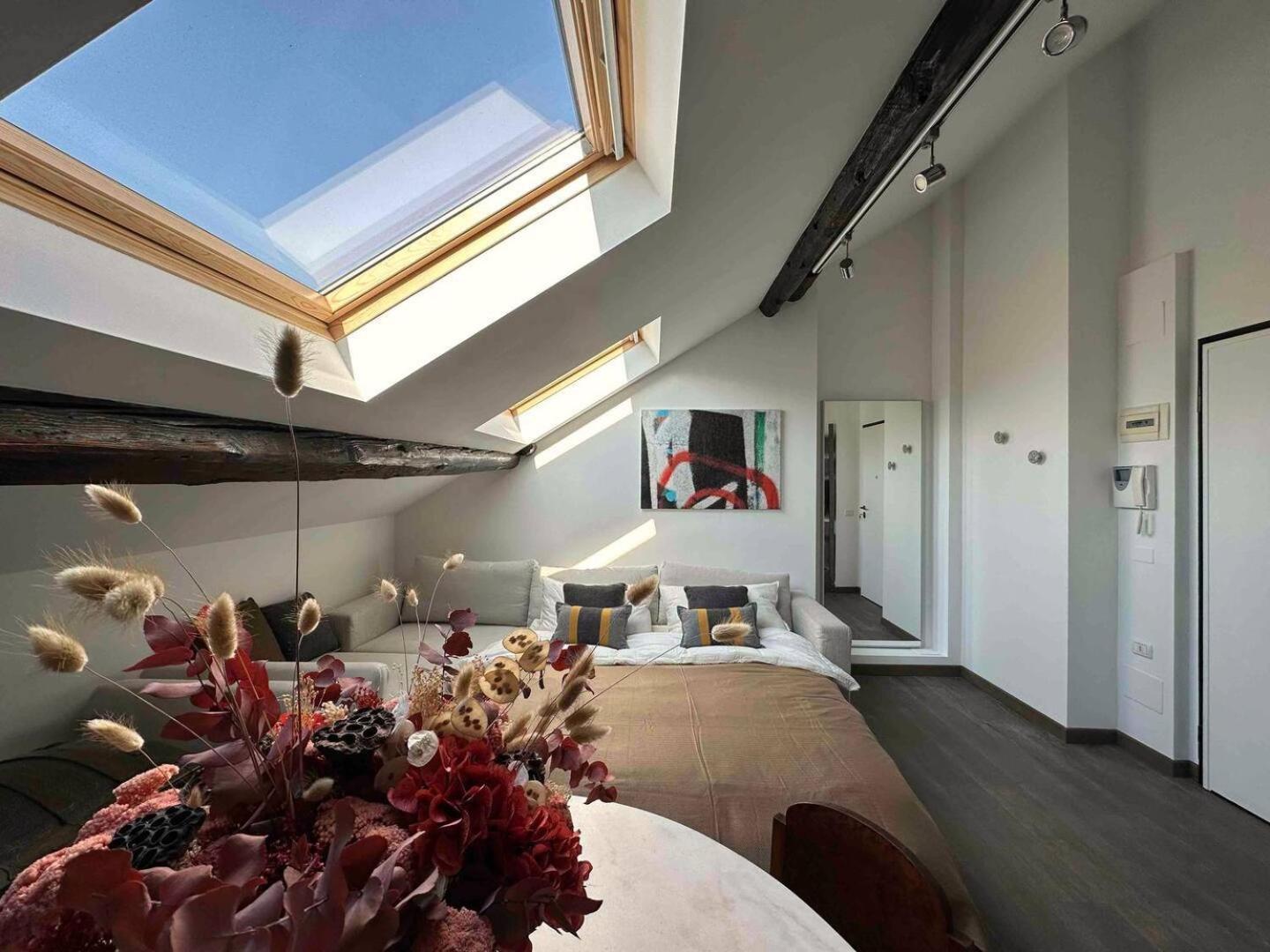 Apartment Under The Stars, Life Milano, Corso Sempione