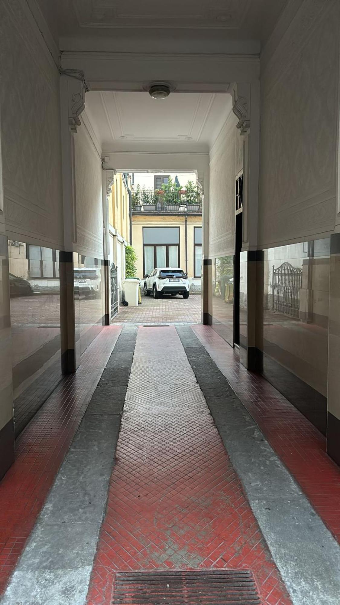 Magnifico D'epoca Ai Navigli Colazione Inclusa Apartment