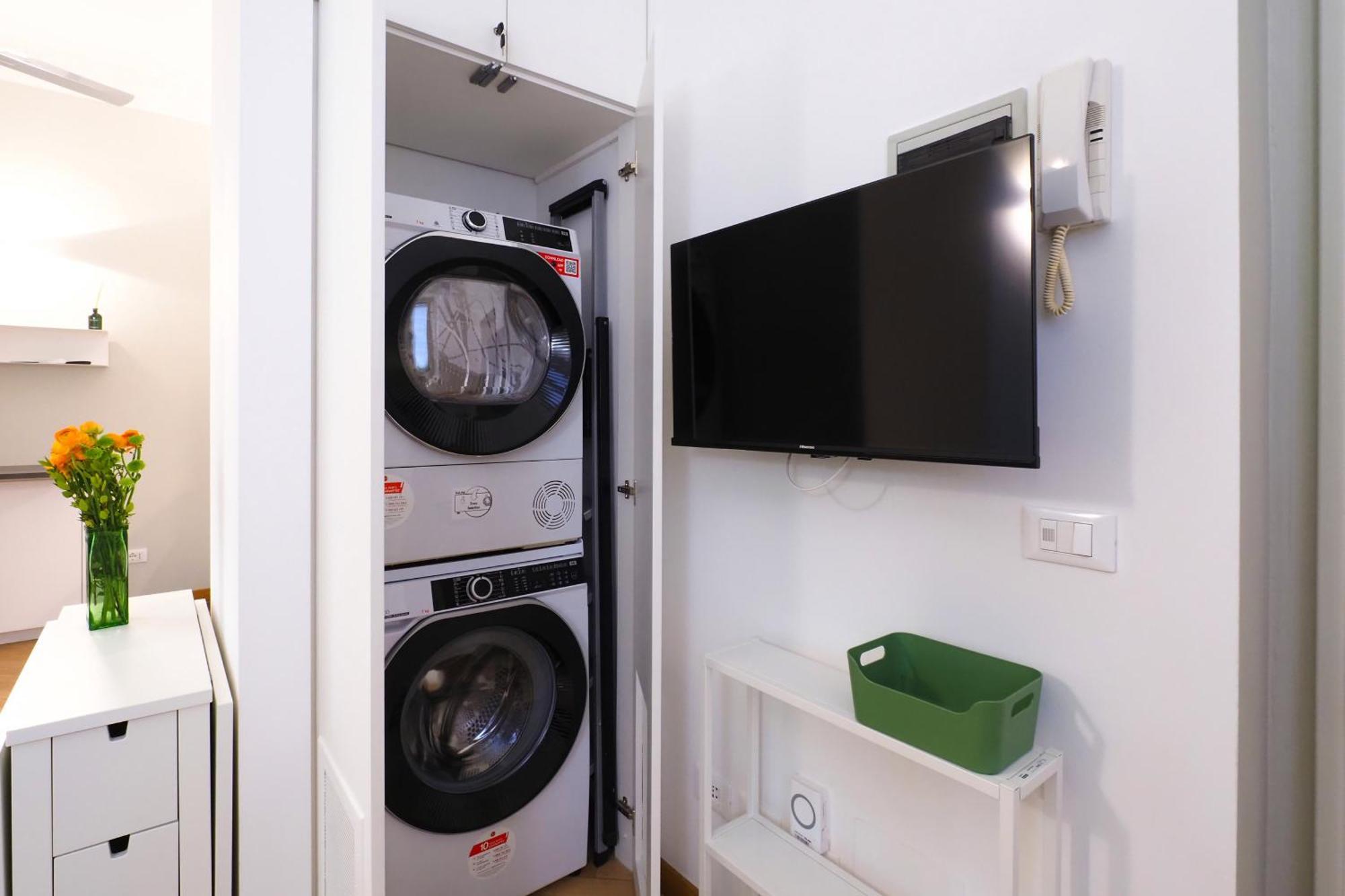 Apartment Design Navigli Mm S Agostino Mailand
