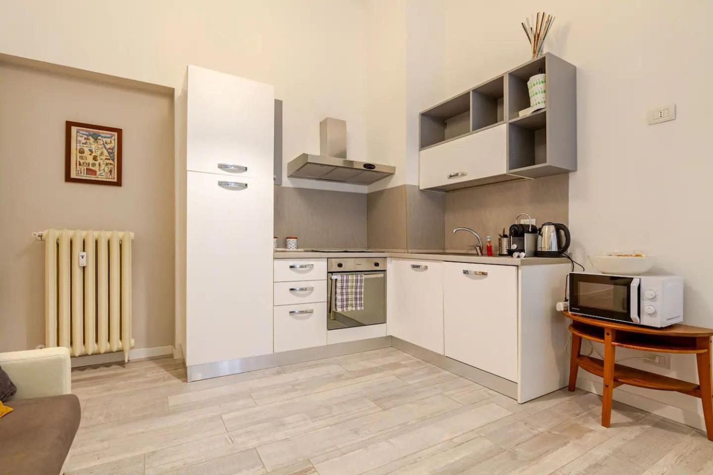 Apartment Elegance - - Via Spartaco Milan
