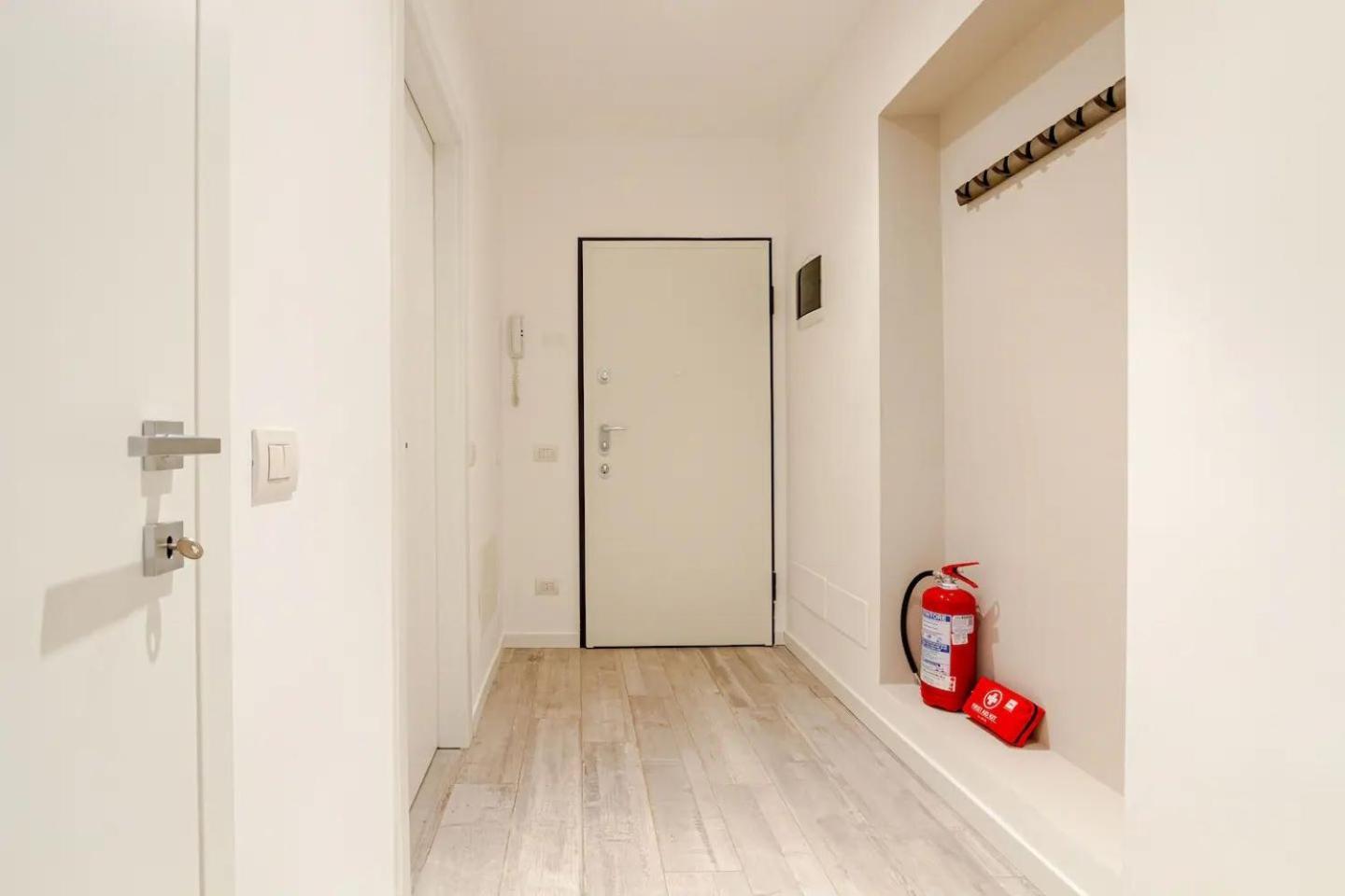 Elegance - - Via Spartaco Apartment