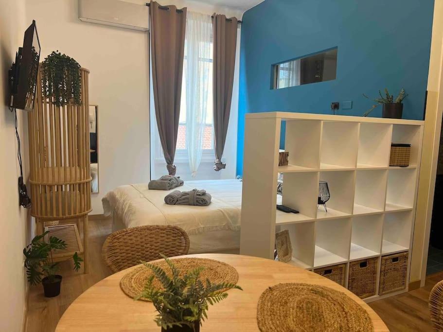 La Regina Delle Locazioni Ai Navigli Apartamento Milão