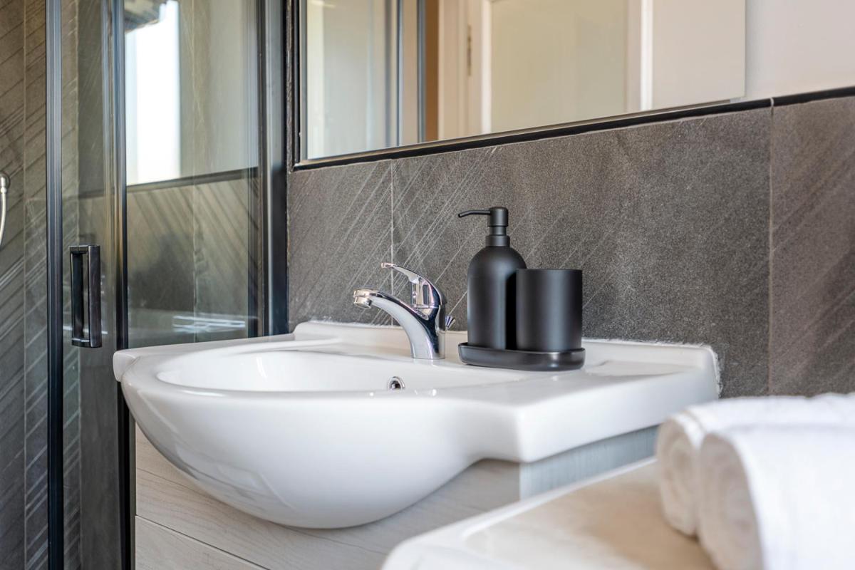 Exclusive 3 Bedrooms In Brera Apartment Mailand