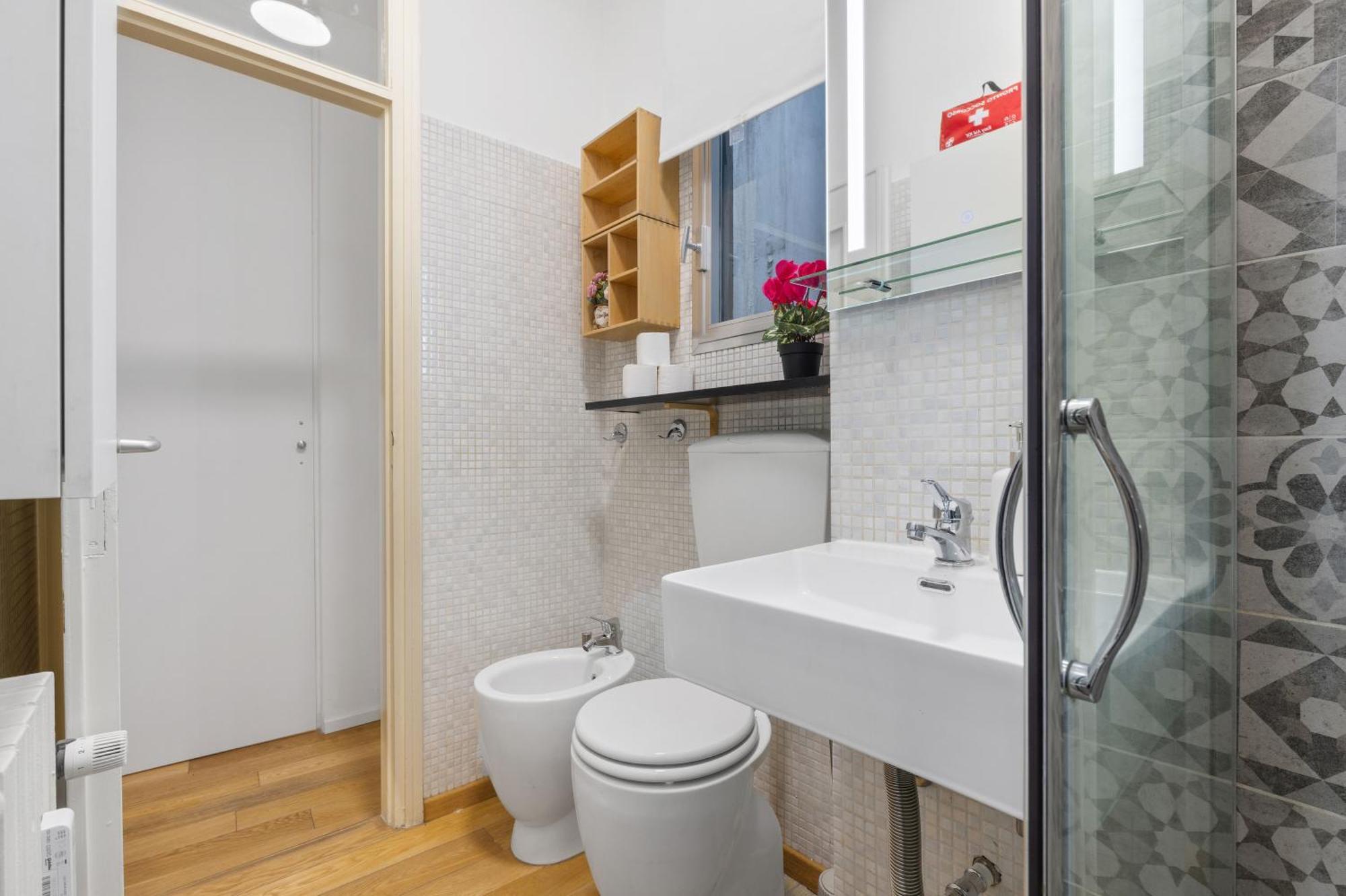 Life Elegant Penthouse With Terrace, Wi-fi Netflix, Subway Milão