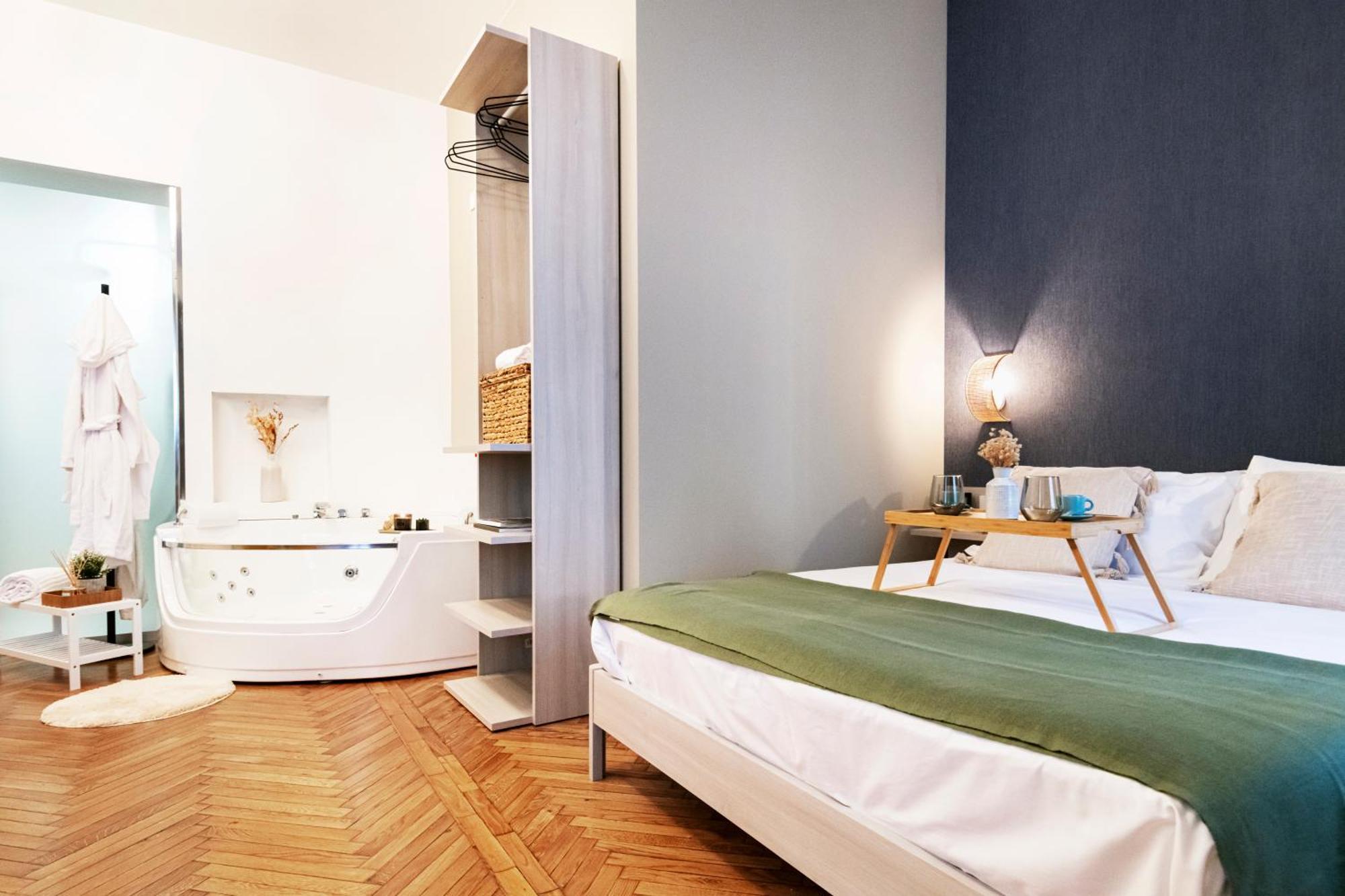 Easylife - In Hotel *