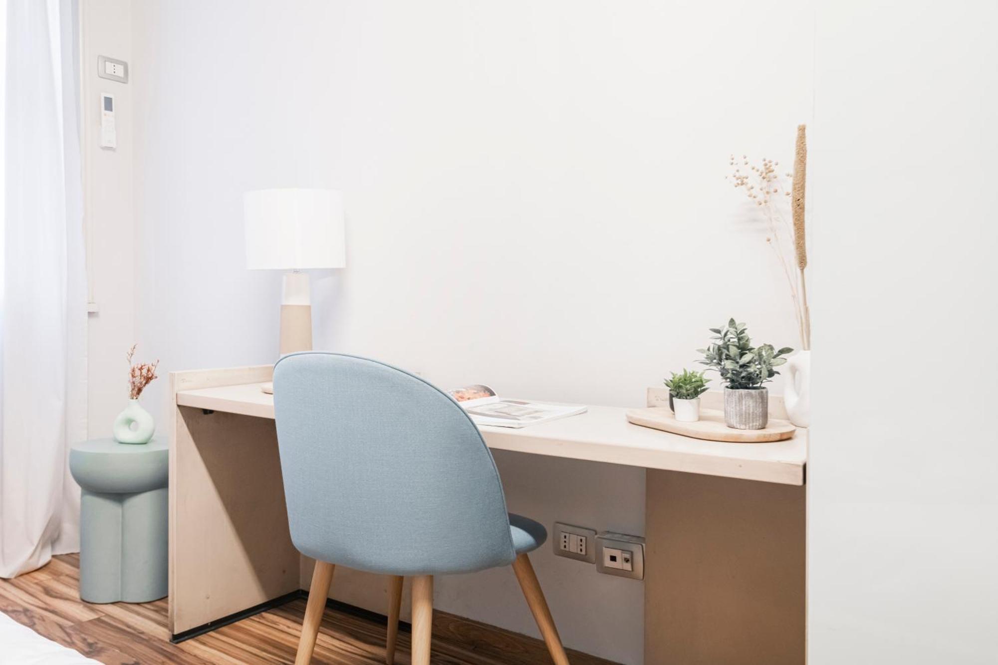 Easylife - Elegant 3 Mins From Duomo Apartment *