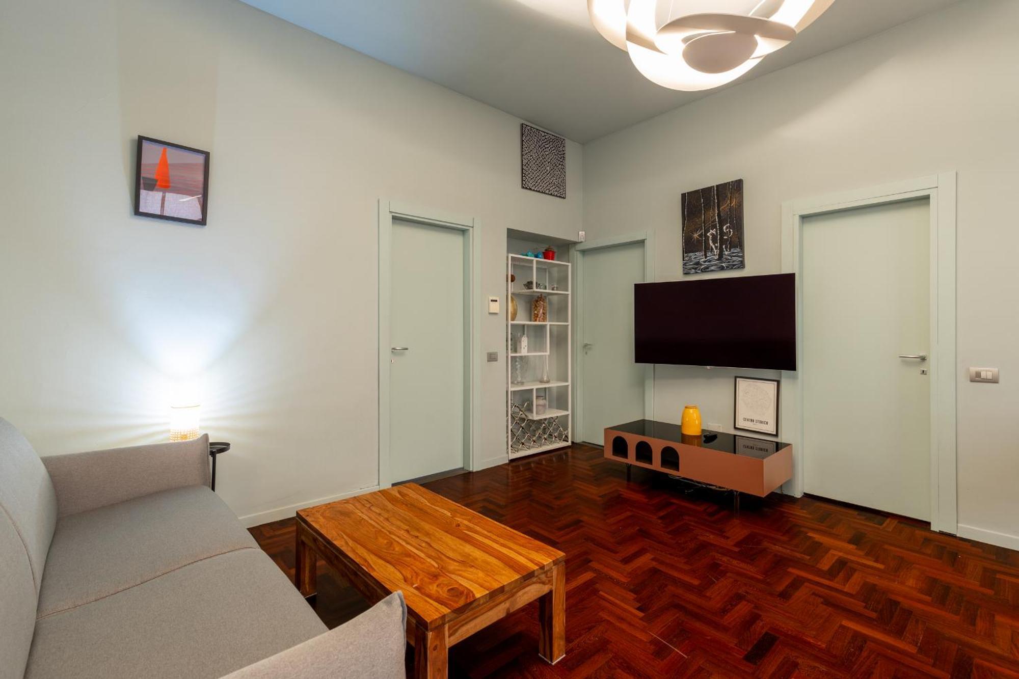 Apartment Cairoli E Garage Mailand