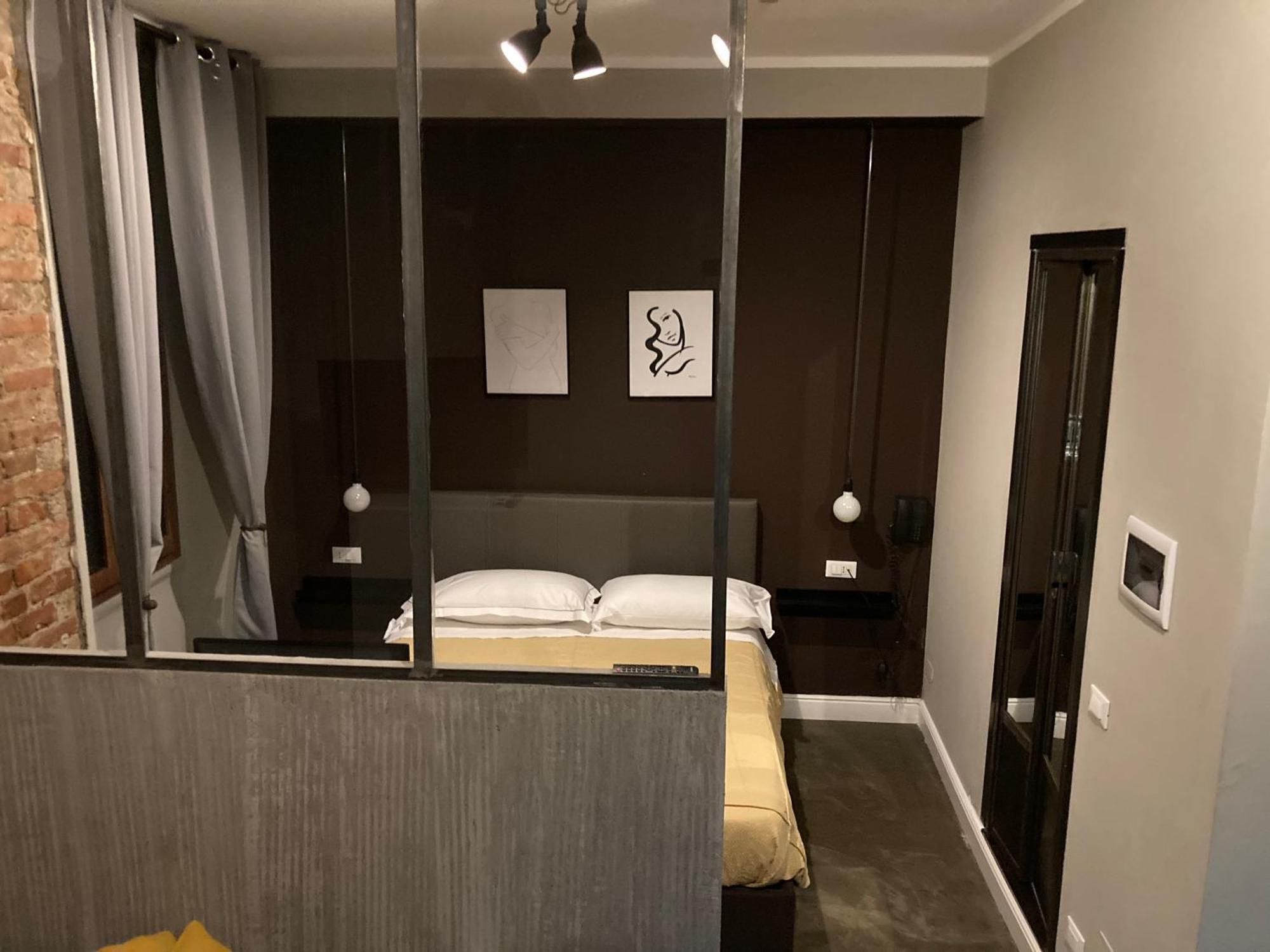 Calypso Hotel *
