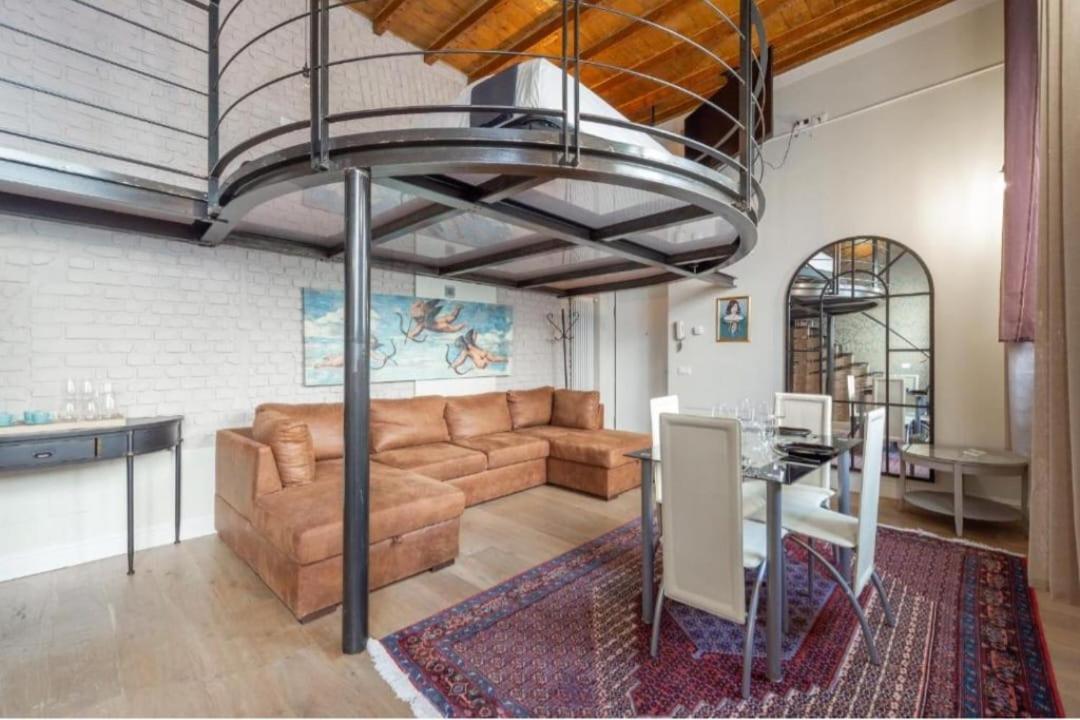 Eccelso Apartment *