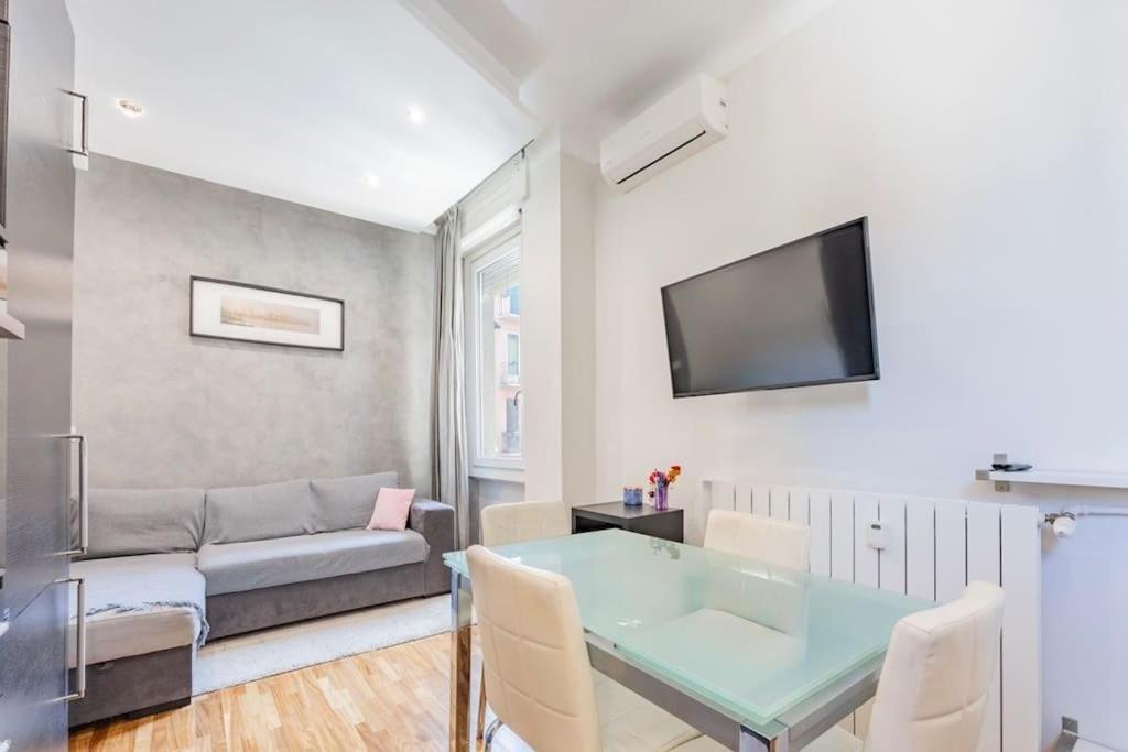 Navigli Duomo Bocconi Modern House Double-room Apartment