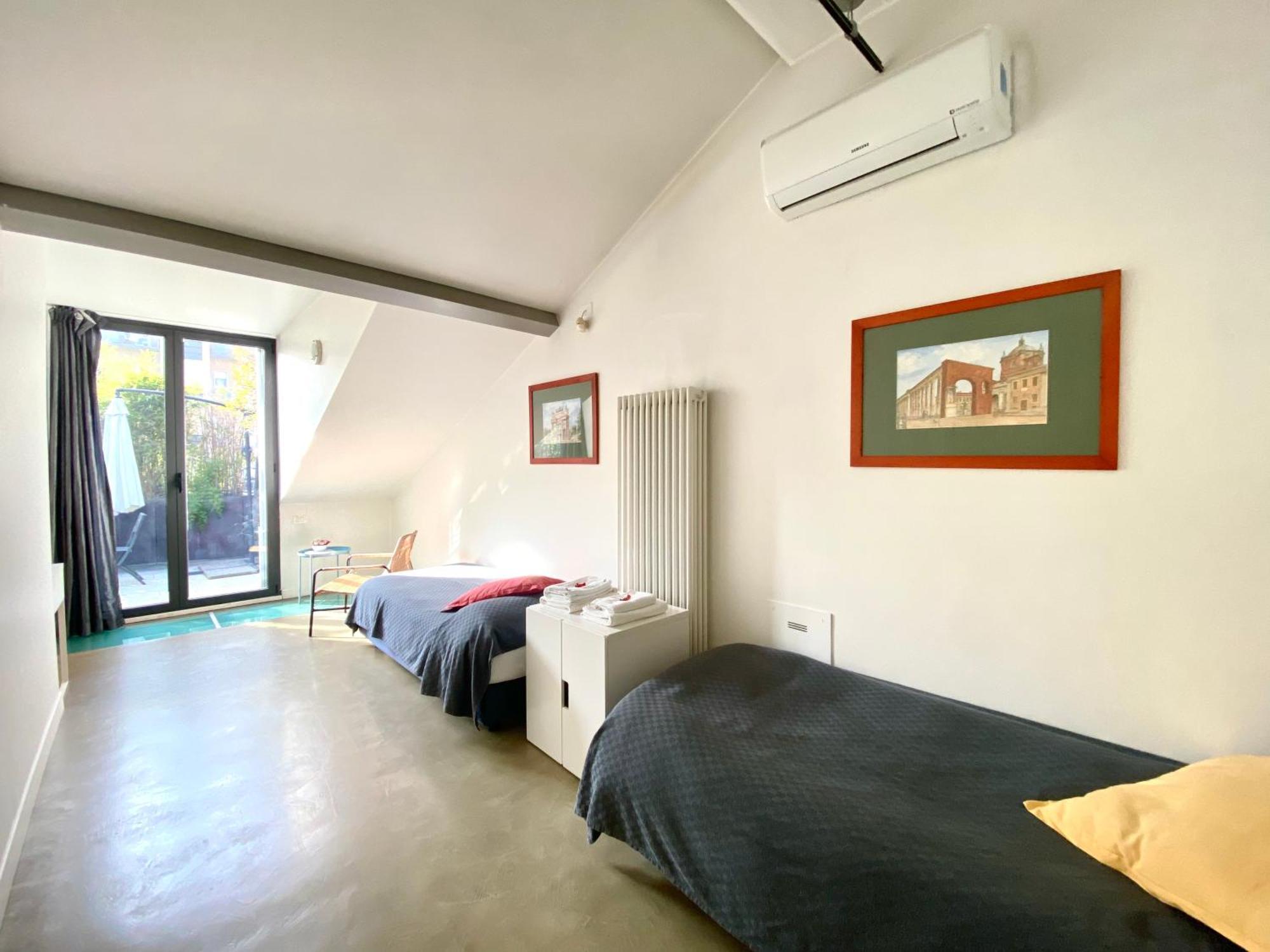Loft Sant Ambrogio With Terrance Apartment *
