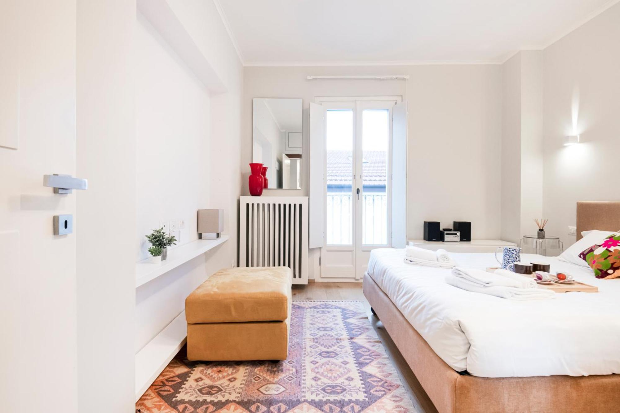 Apartment Cozy Flat At Colonne Di San Lorenzo By Easylife Mailand