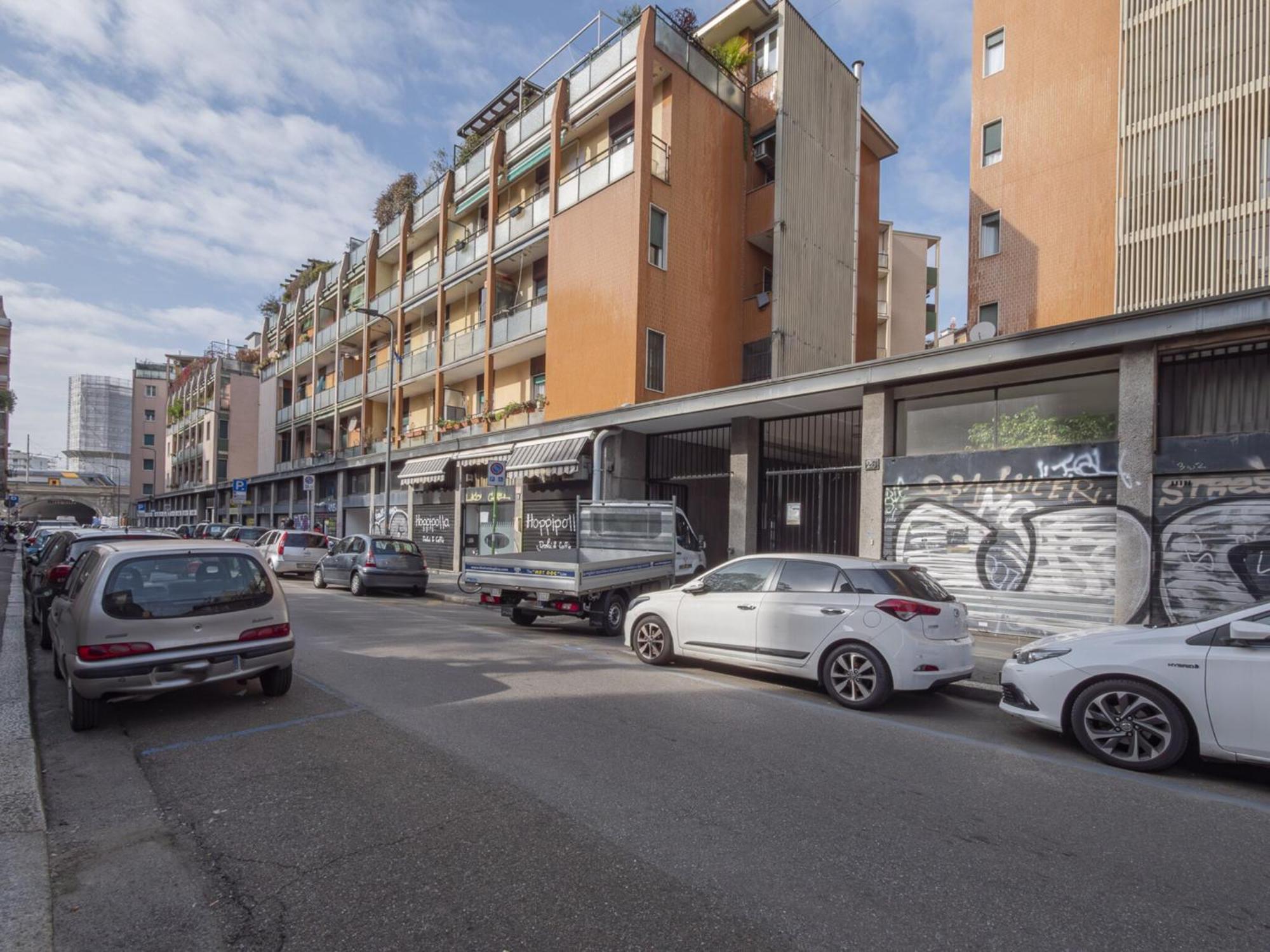 Centro Varanini 26 *