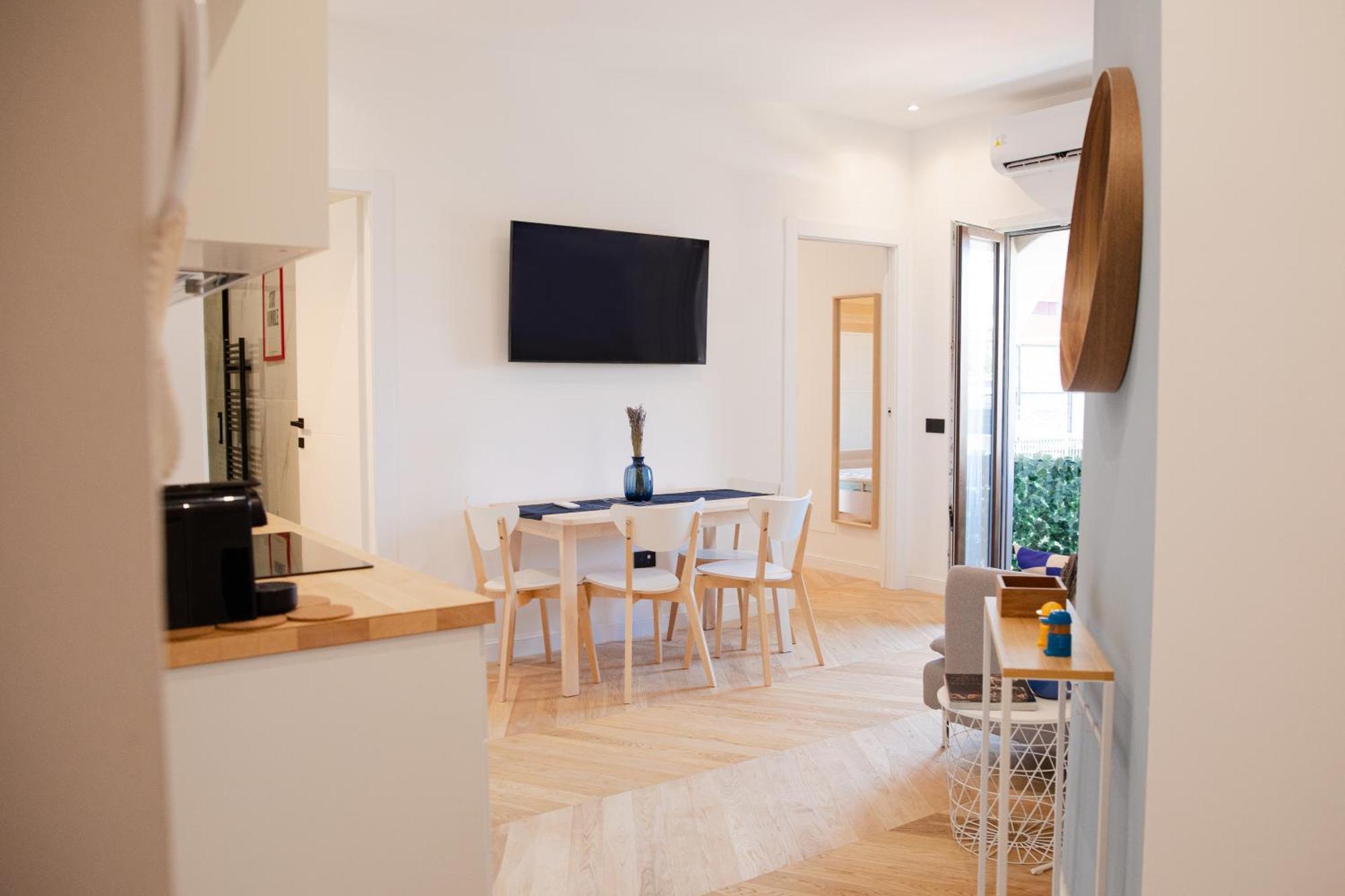 Apartamento Bright 2-room For Friends And Relatives *