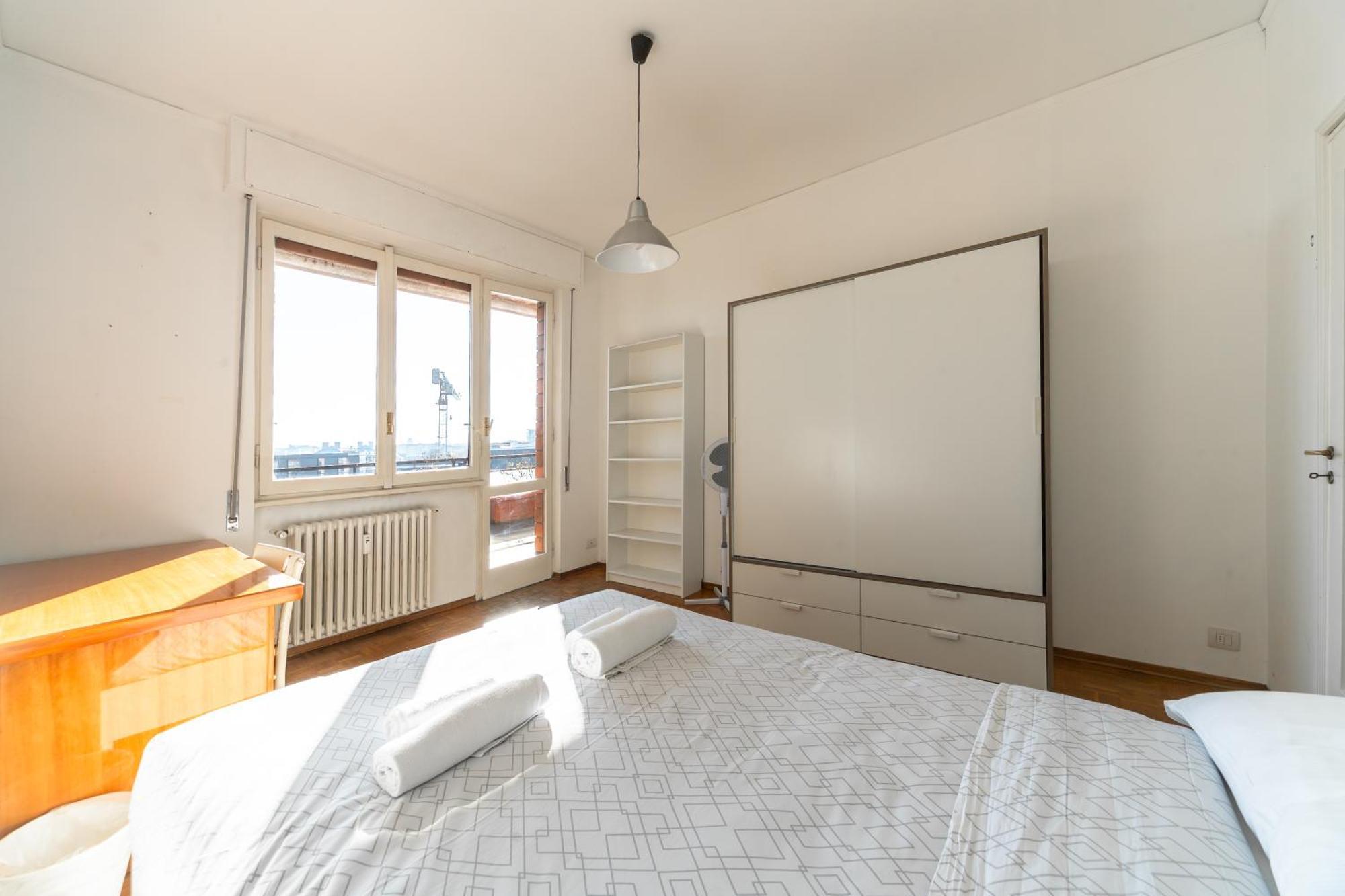 Apartment Attico 8vo Piano - Citta Studi - 8 Posti Letto