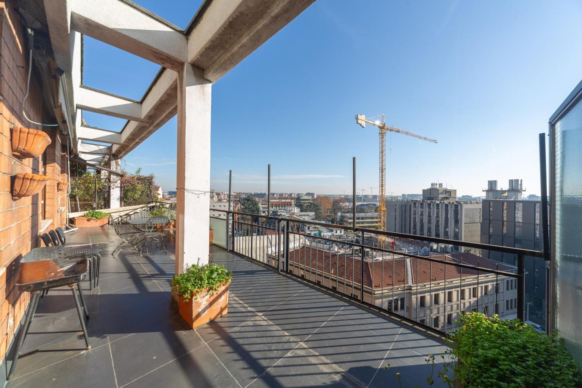Attico 8vo Piano - Citta Studi - 8 Posti Letto Apartment *