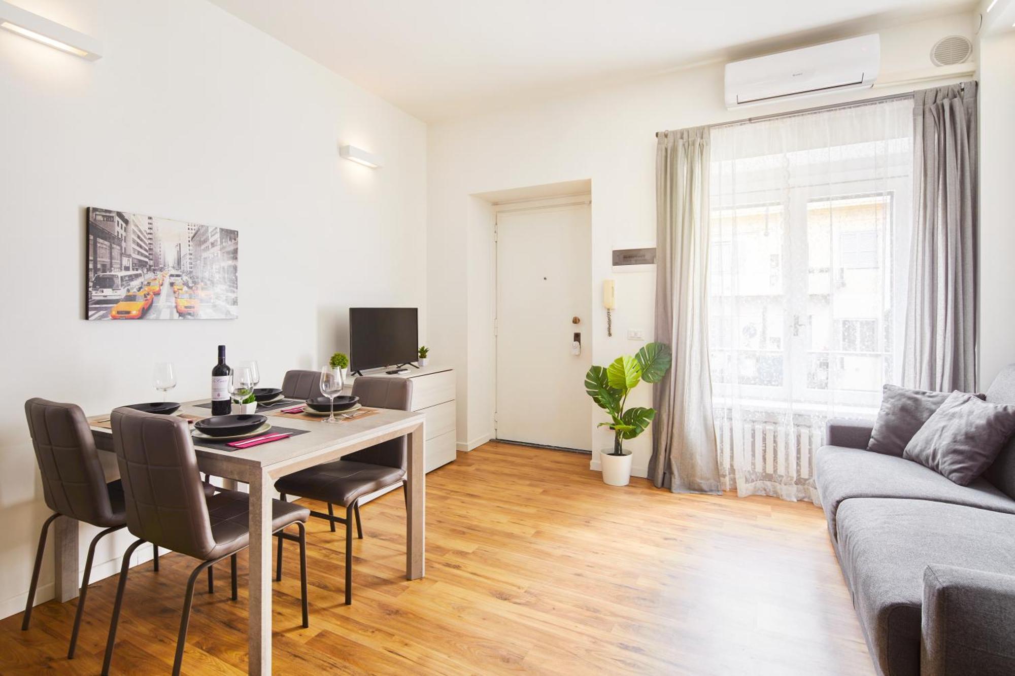 Apartment House Navigli In The Heart Of Navigli