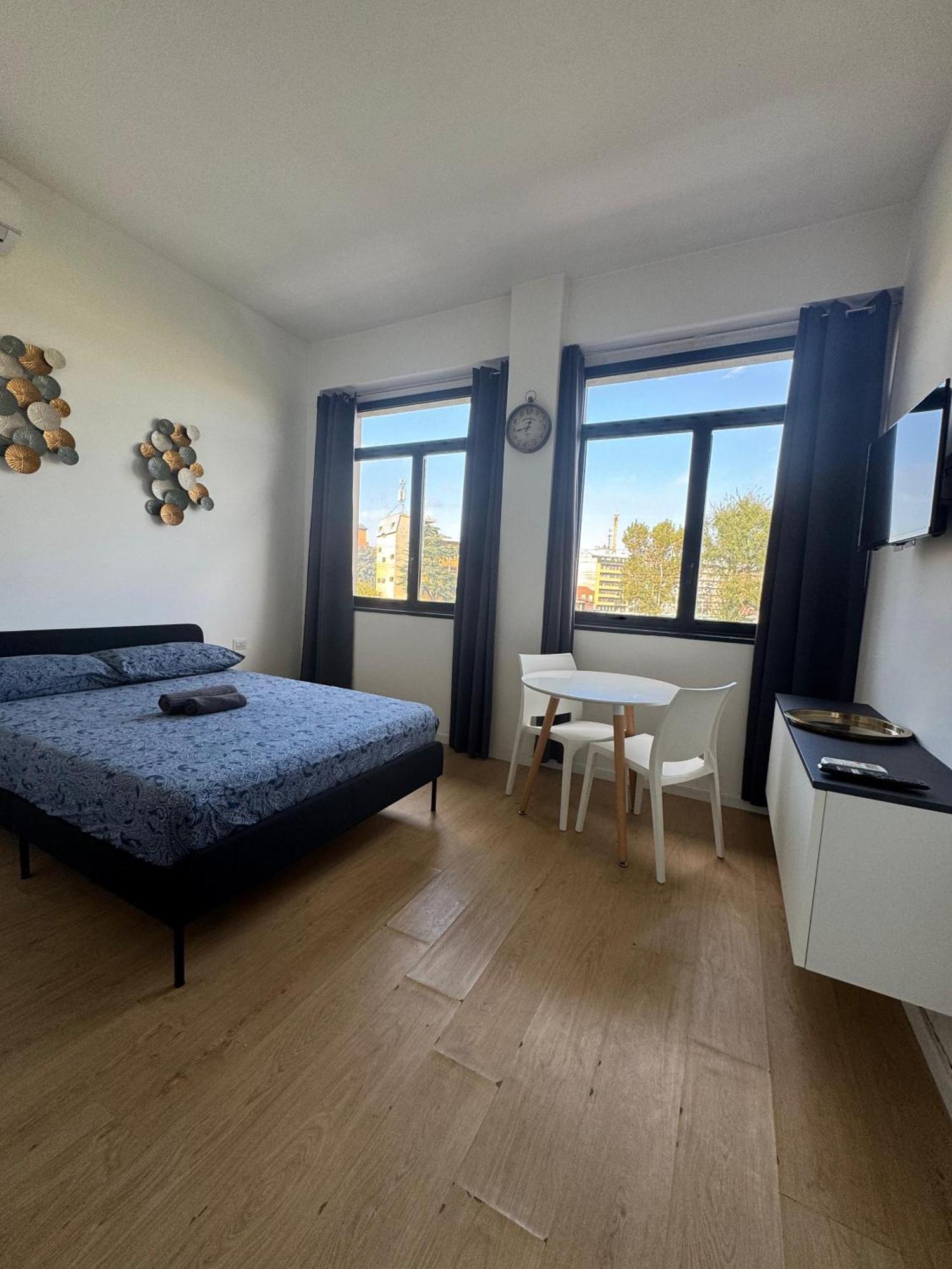 Stardust Padre Giuliani Apartamento