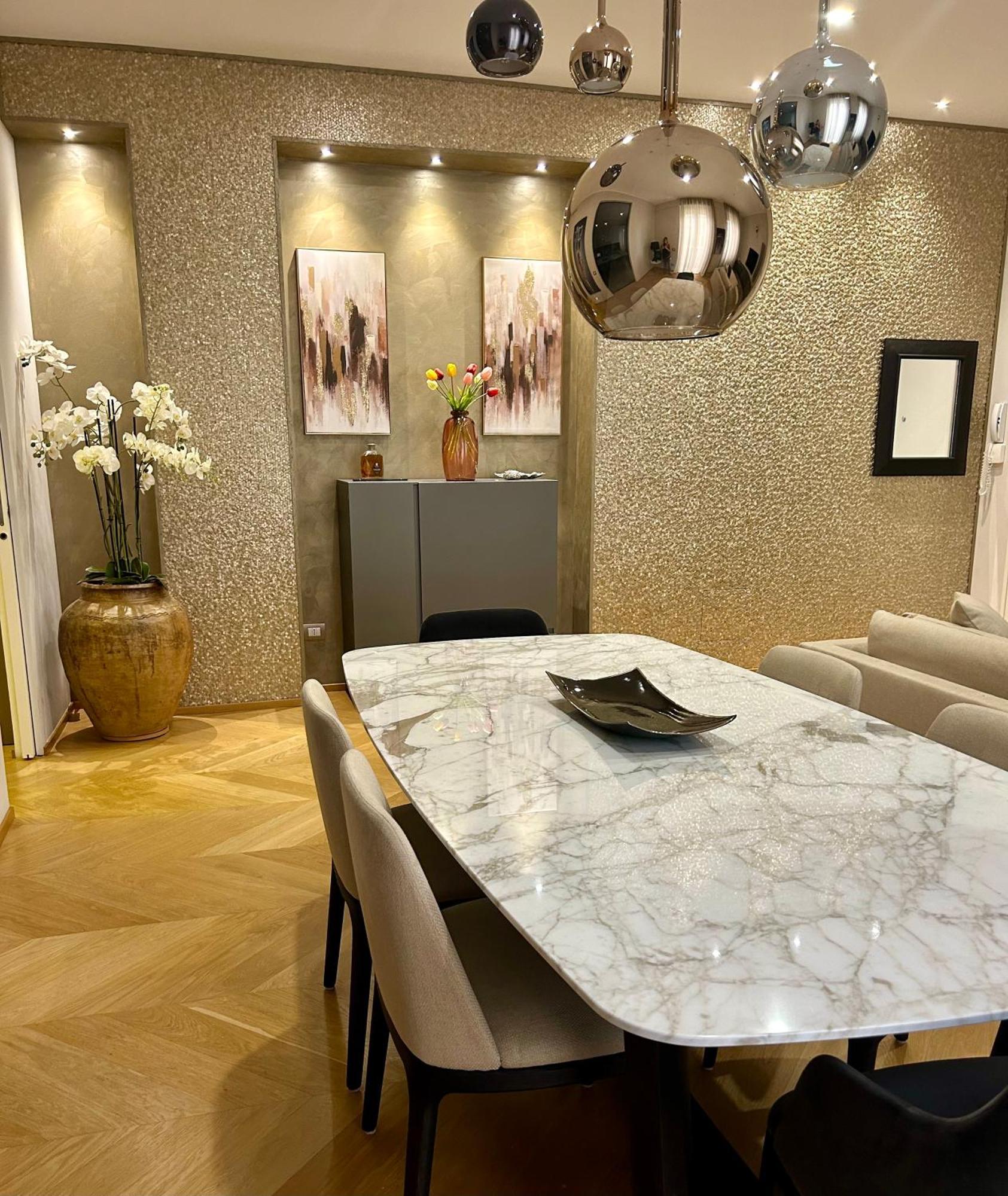 Luxury Gold Milão