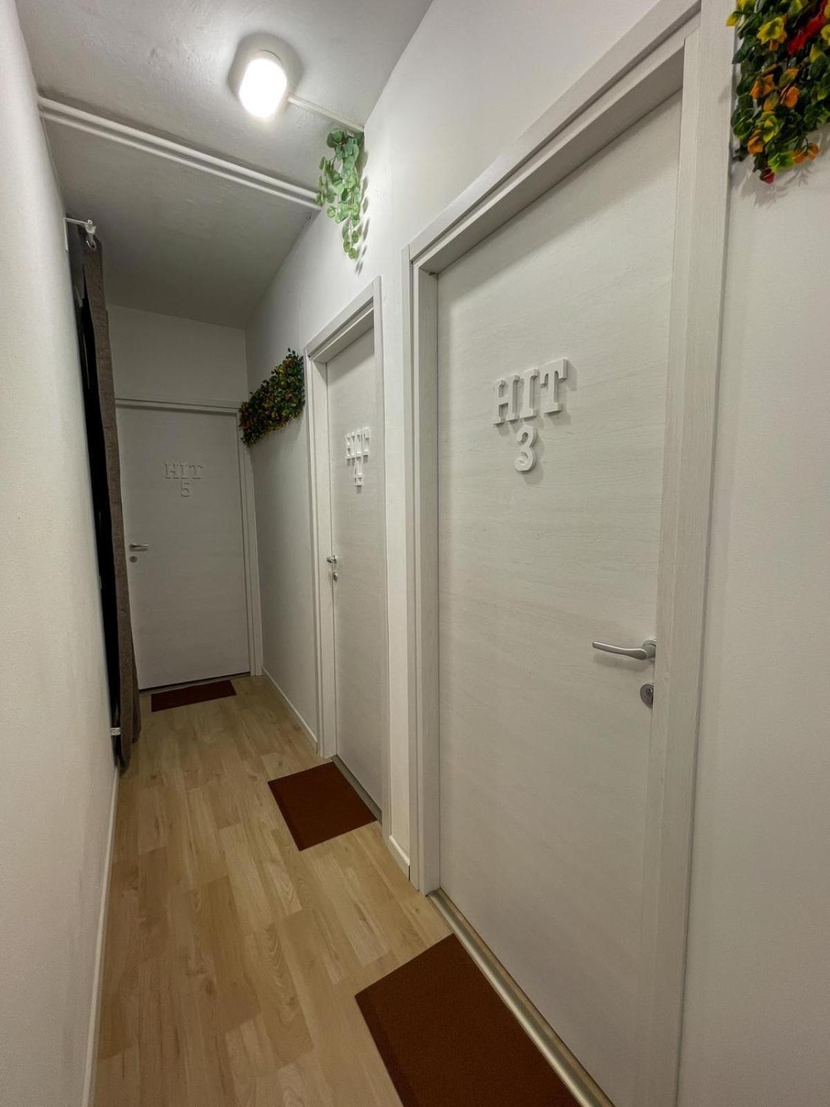 Home In Town - Home In City Life *