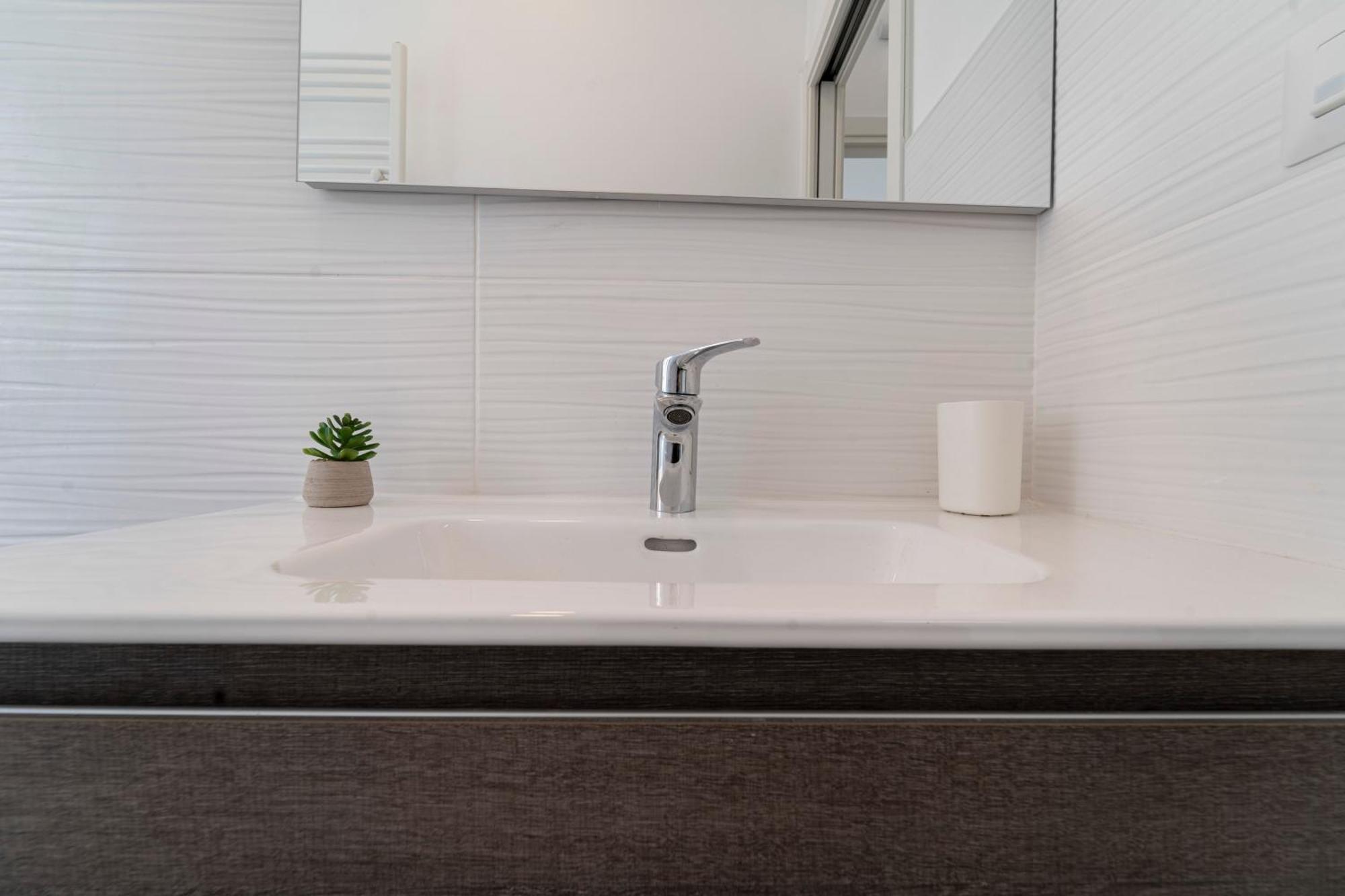 Modern Flat 10 Minutes Duomo Apartment Mailand