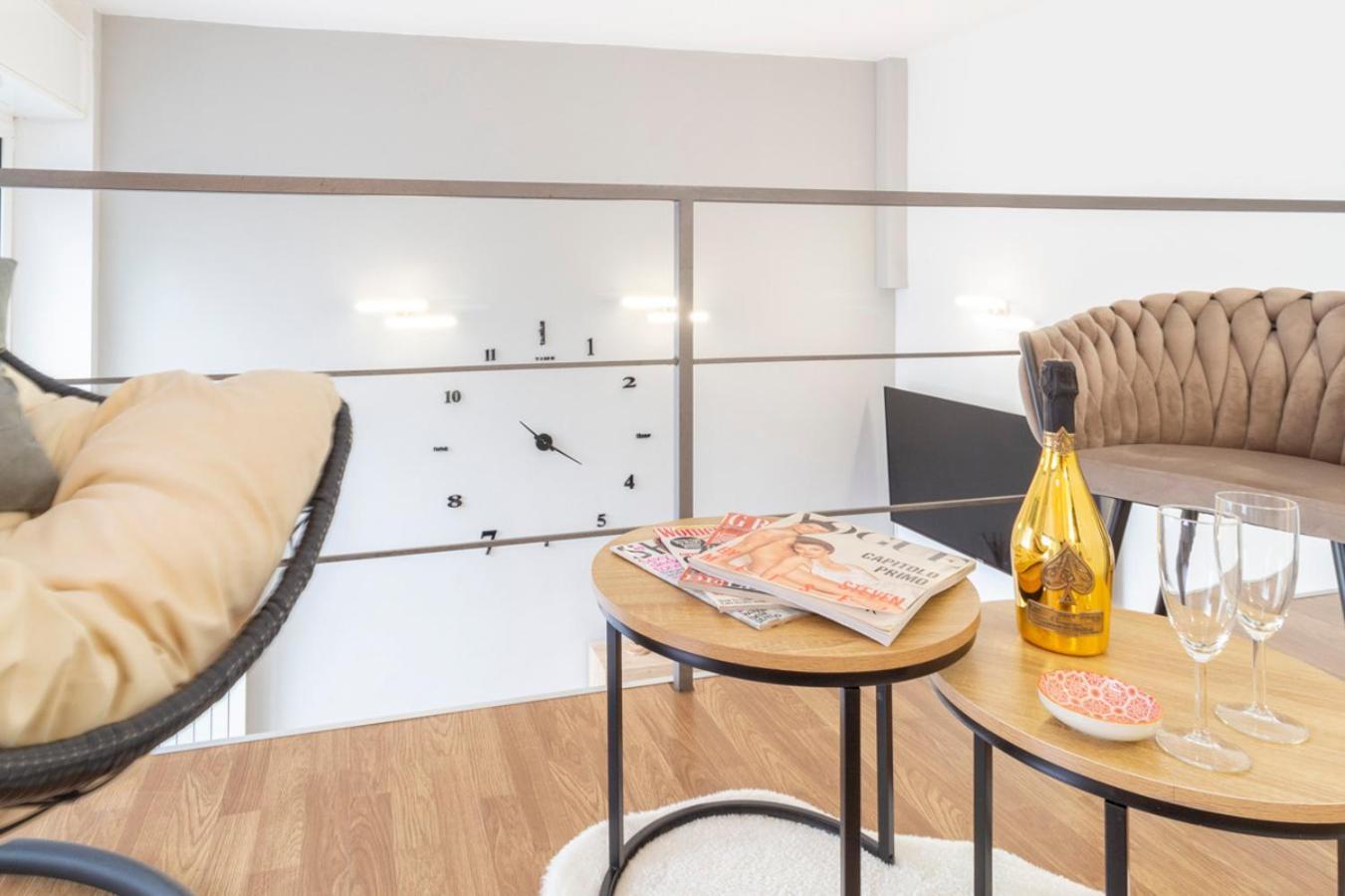Luxloft Bocconi - 2 Bathrooms - Free Parking Apartment Milan
