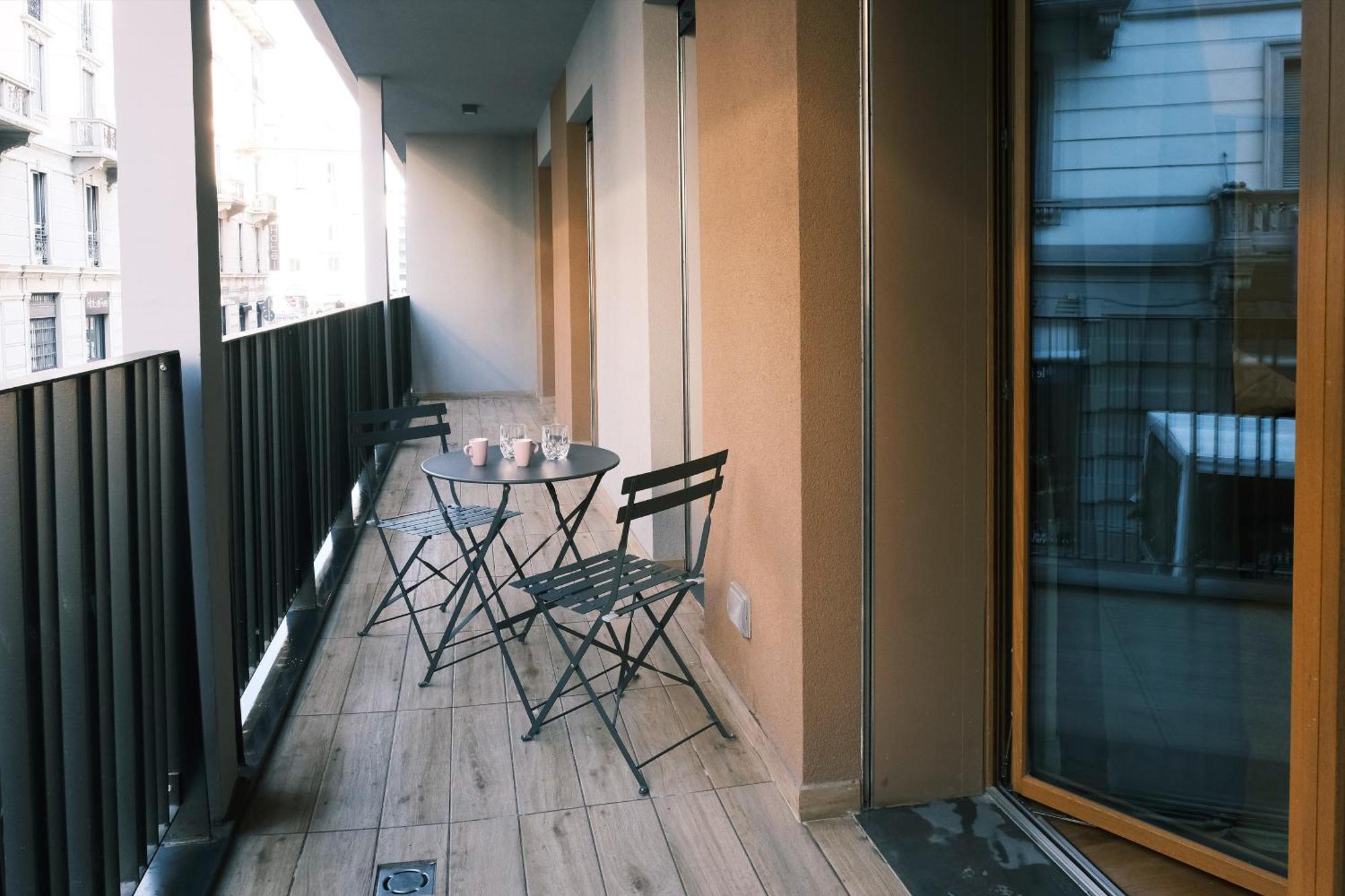 Comecasa Modern Terraced & Palestra Apartment