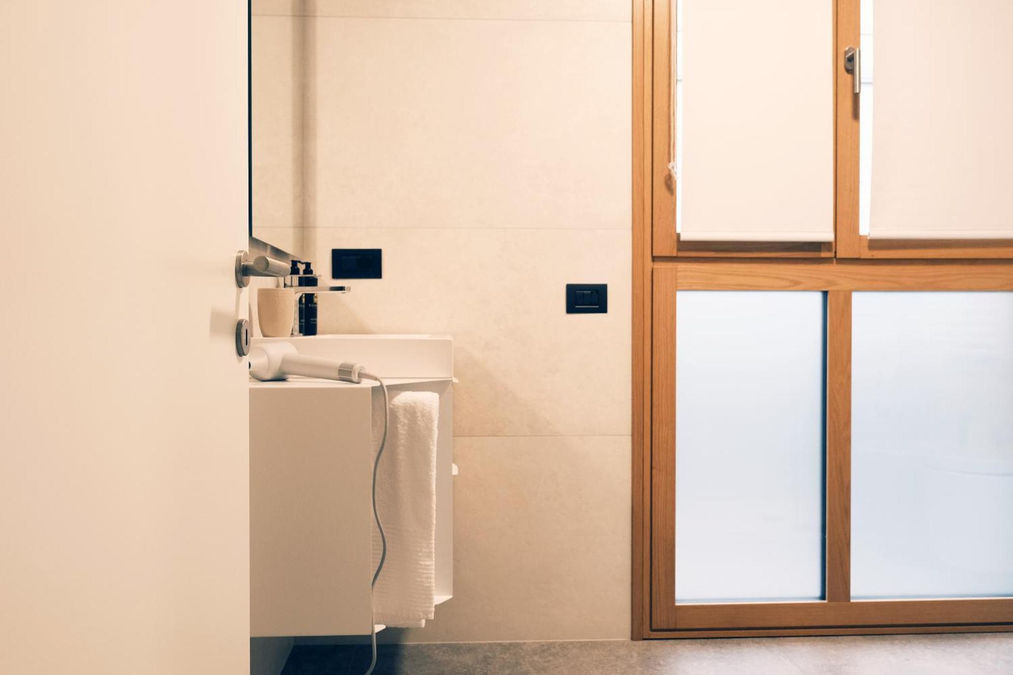 Apartment Comecasa Modern Terraced & Palestra Milan
