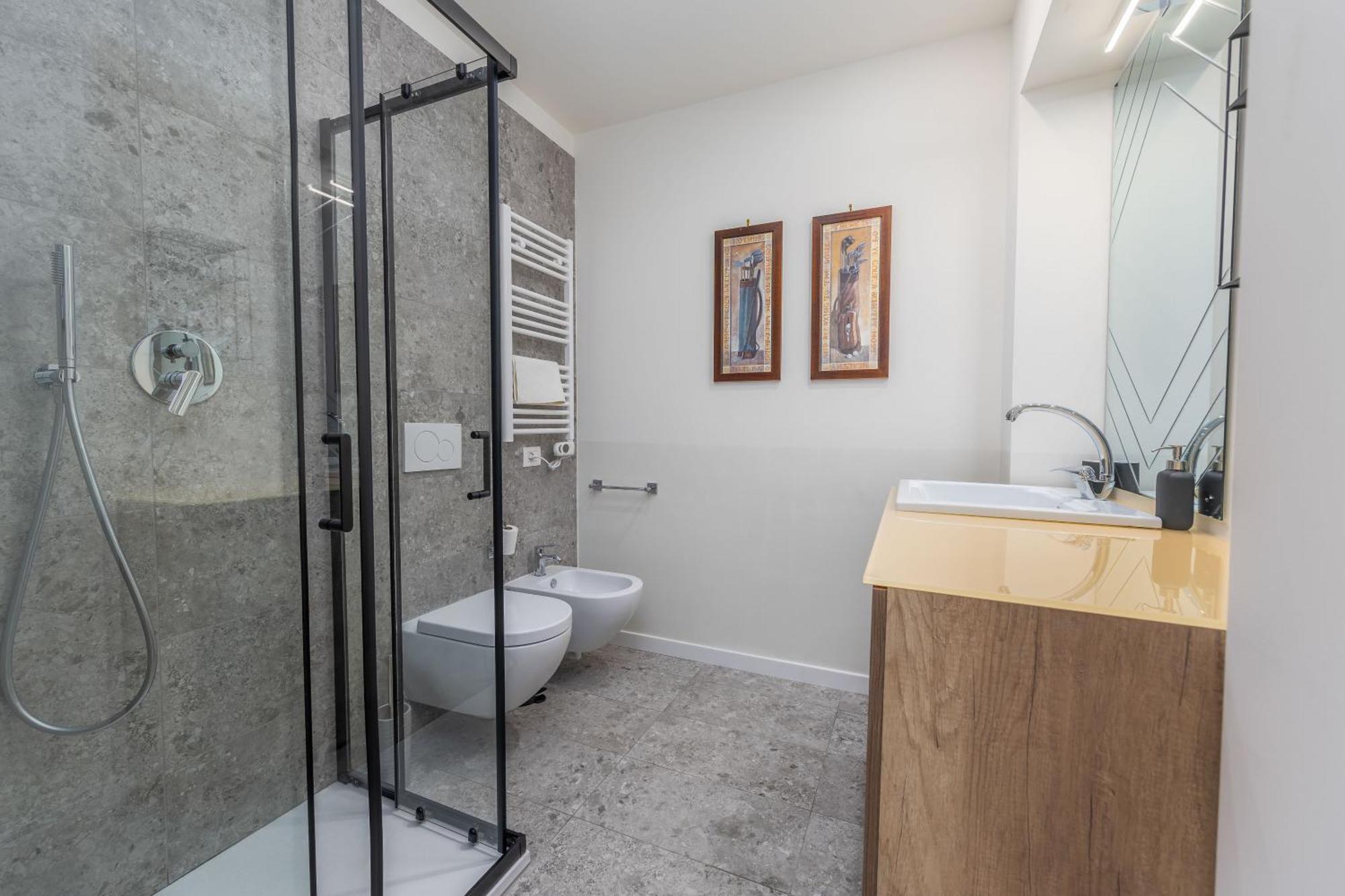 Apartment Solari Apartment, In Design Area, Near Tortona District,