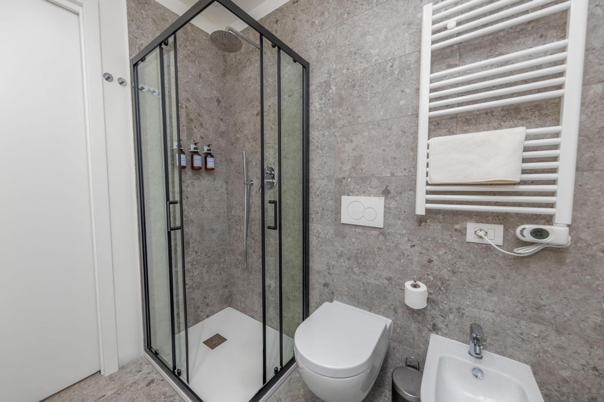Apartment Solari Apartment, In Design Area, Near Tortona District, *