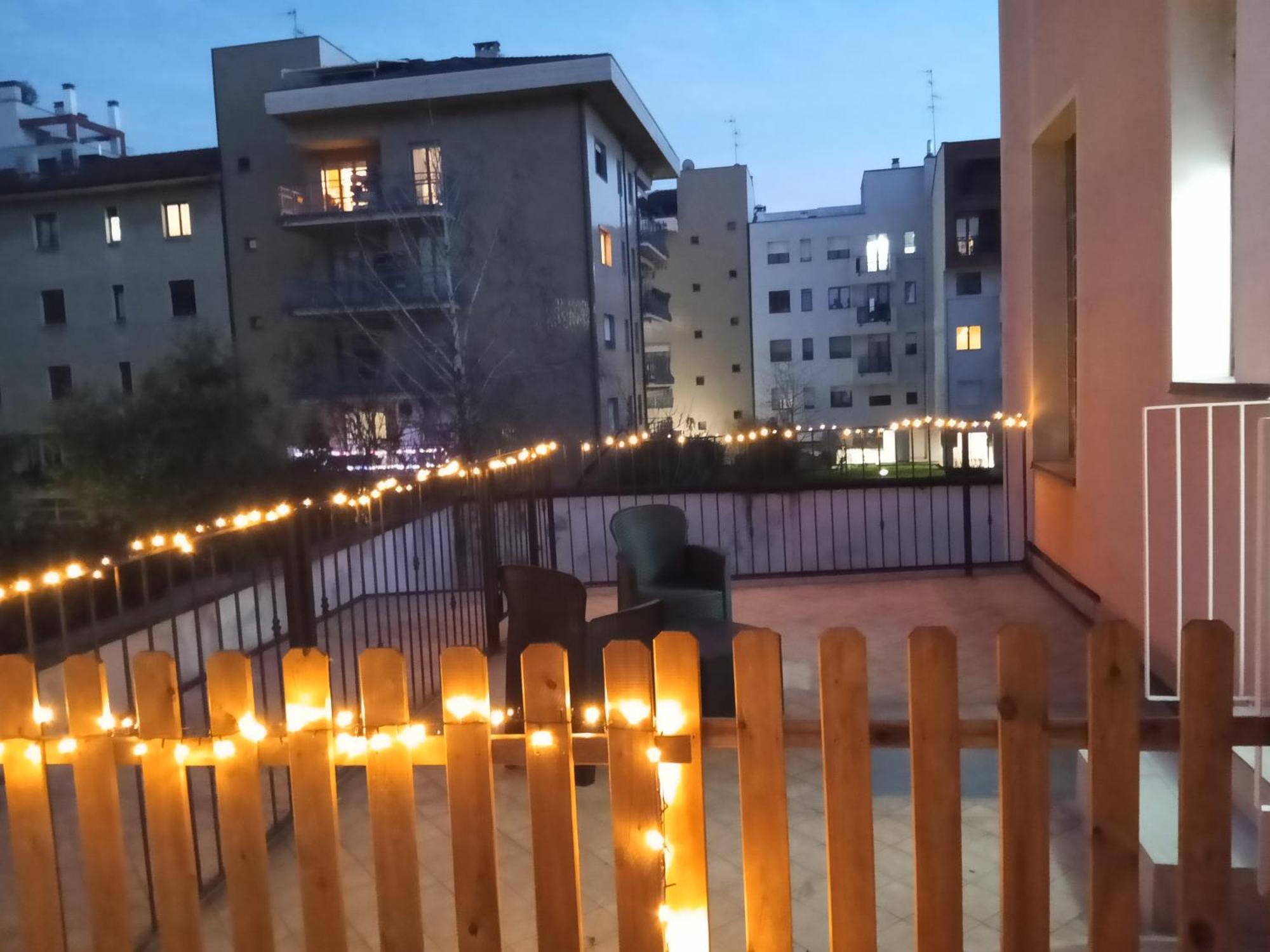 Eros Casa *