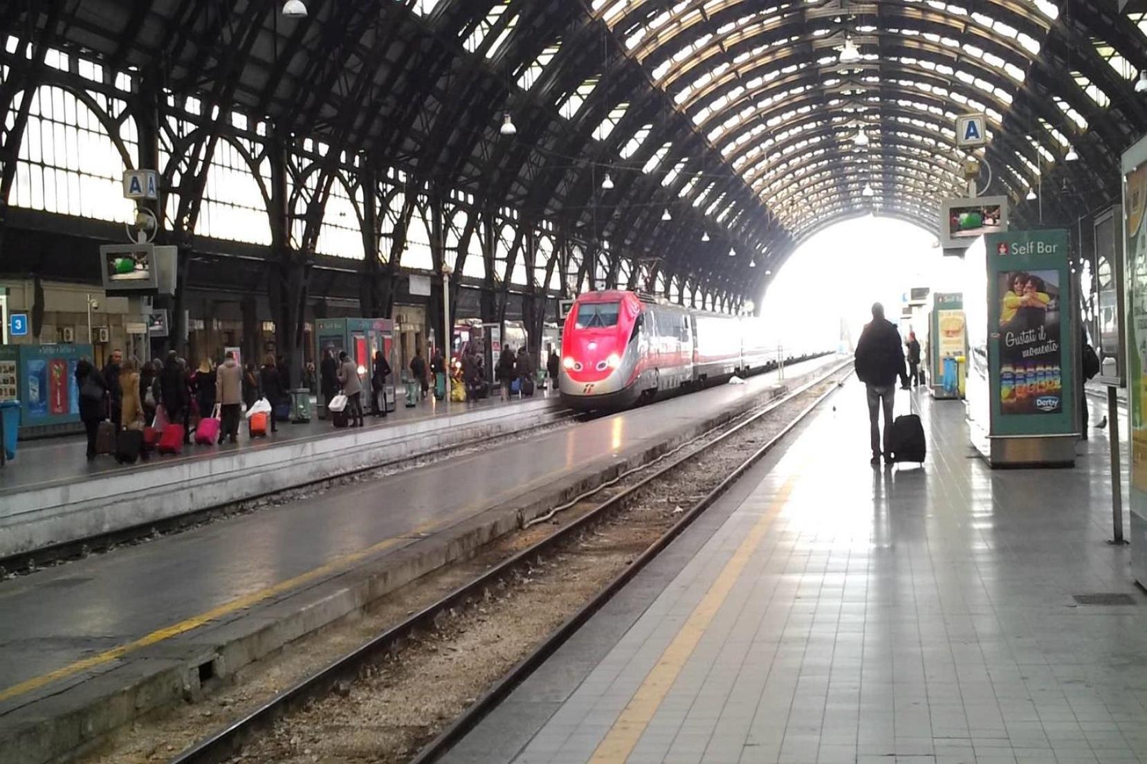 -l' Oasi Del Turista, 1- Station